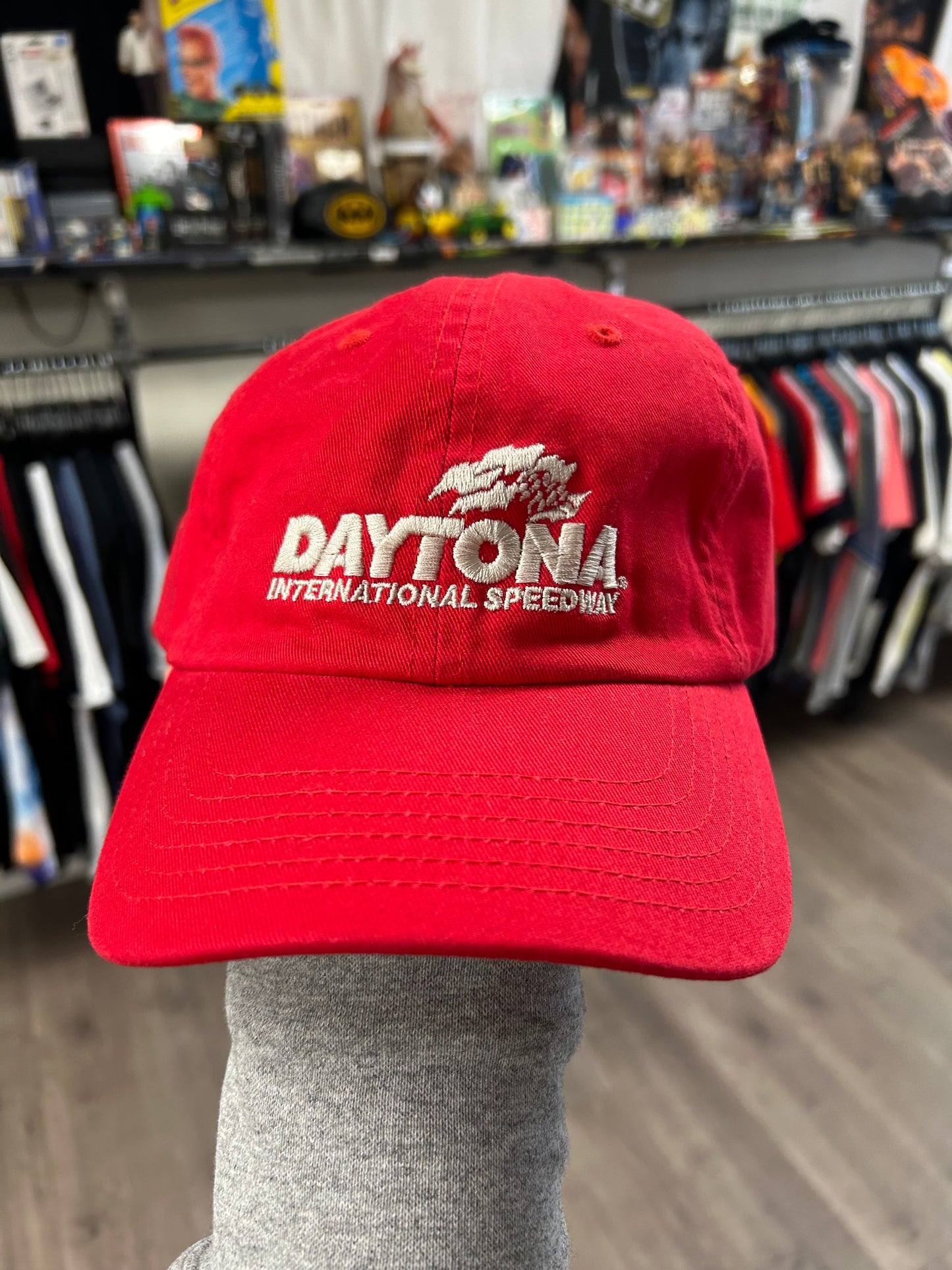Daytona International Speedway Vintage Baseball Cap Hat Red Embroidered NASCAR
