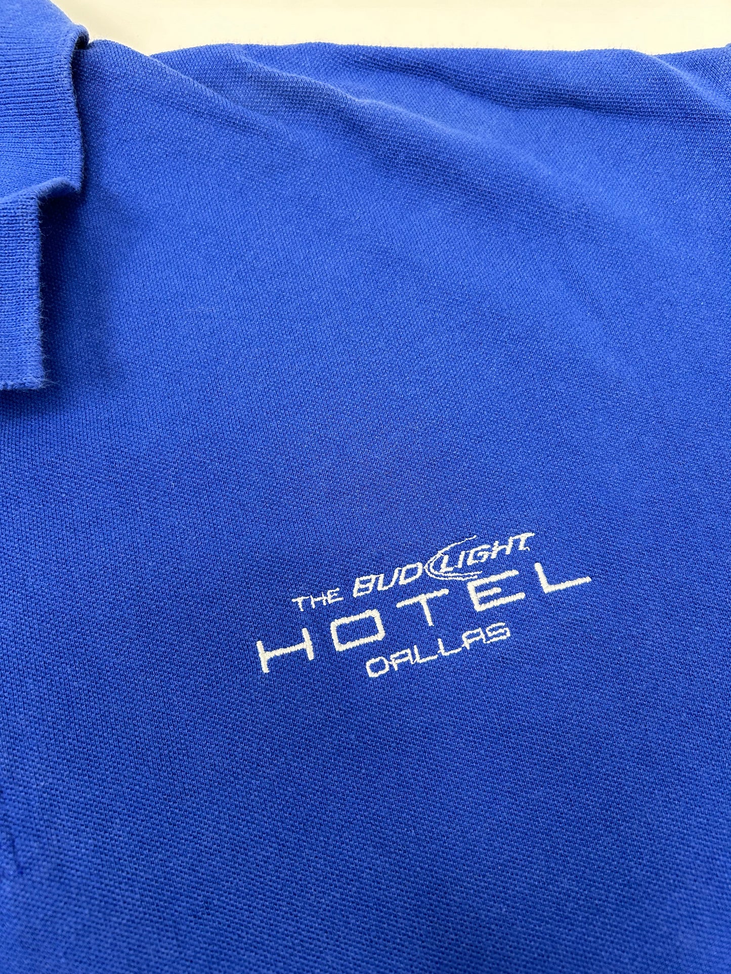 Vintage The Bud Light Hotel Dallas Polo Shirt Embroidered Blue Golf Size 2XL 27.5x29.25 Inches