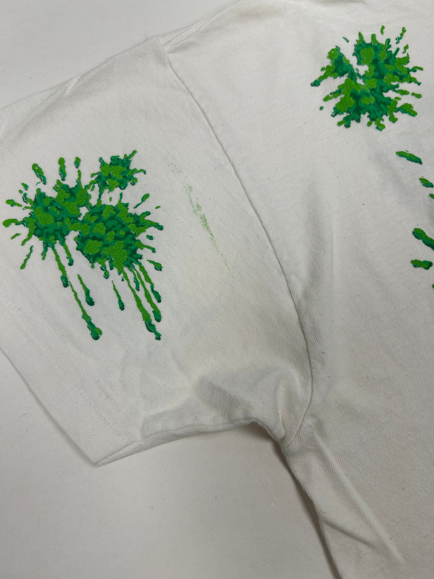 Vintage Nickelodeon Studios Production Dept. Universal Studios Slime Tee Large 22.5x28.75 Inches