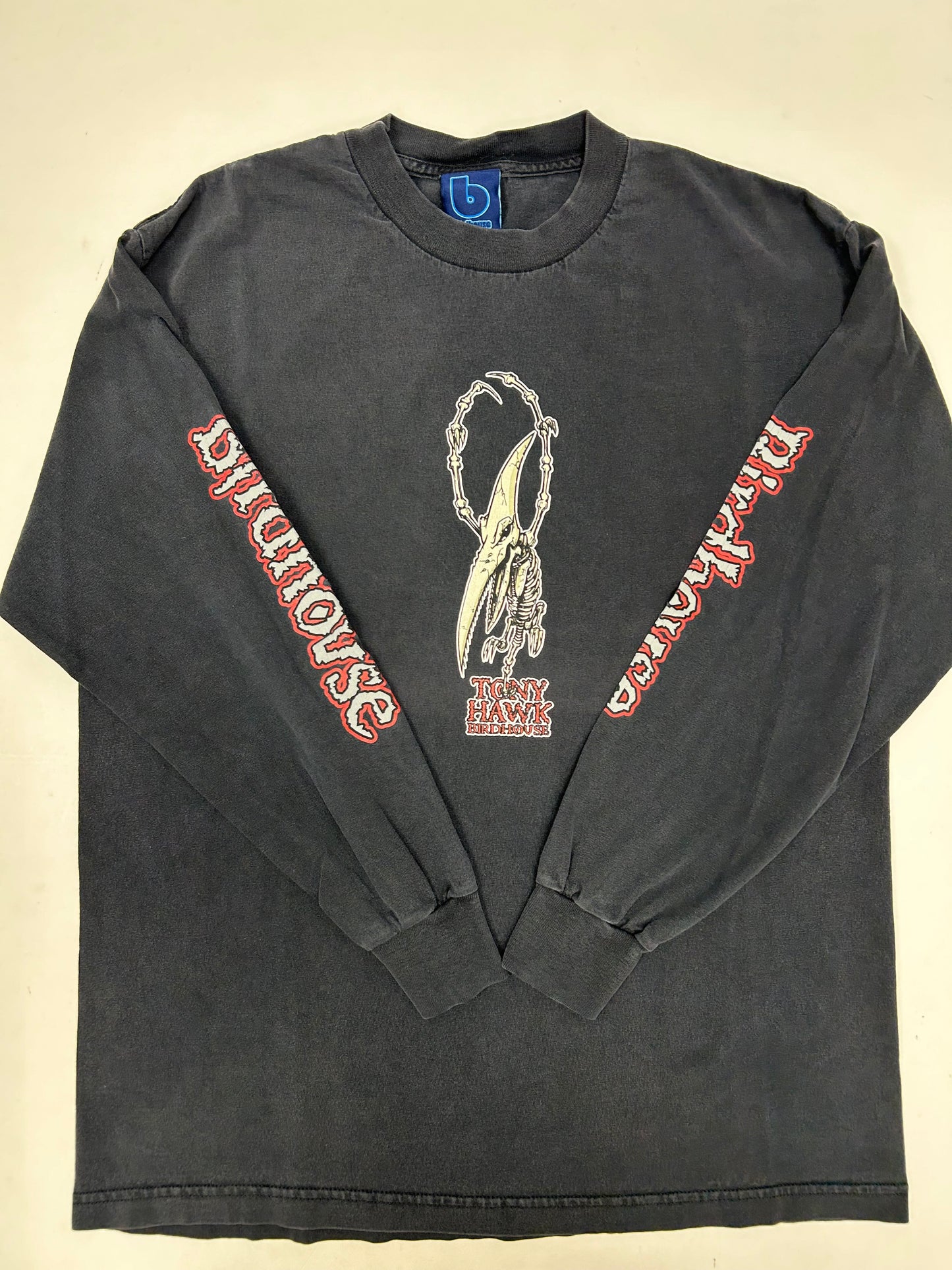 Vintage Tony Hawk Birdhouse Skateboards Pterodactyl Skelton Skate Long Sleeve Large 21.5x28.5 Inches