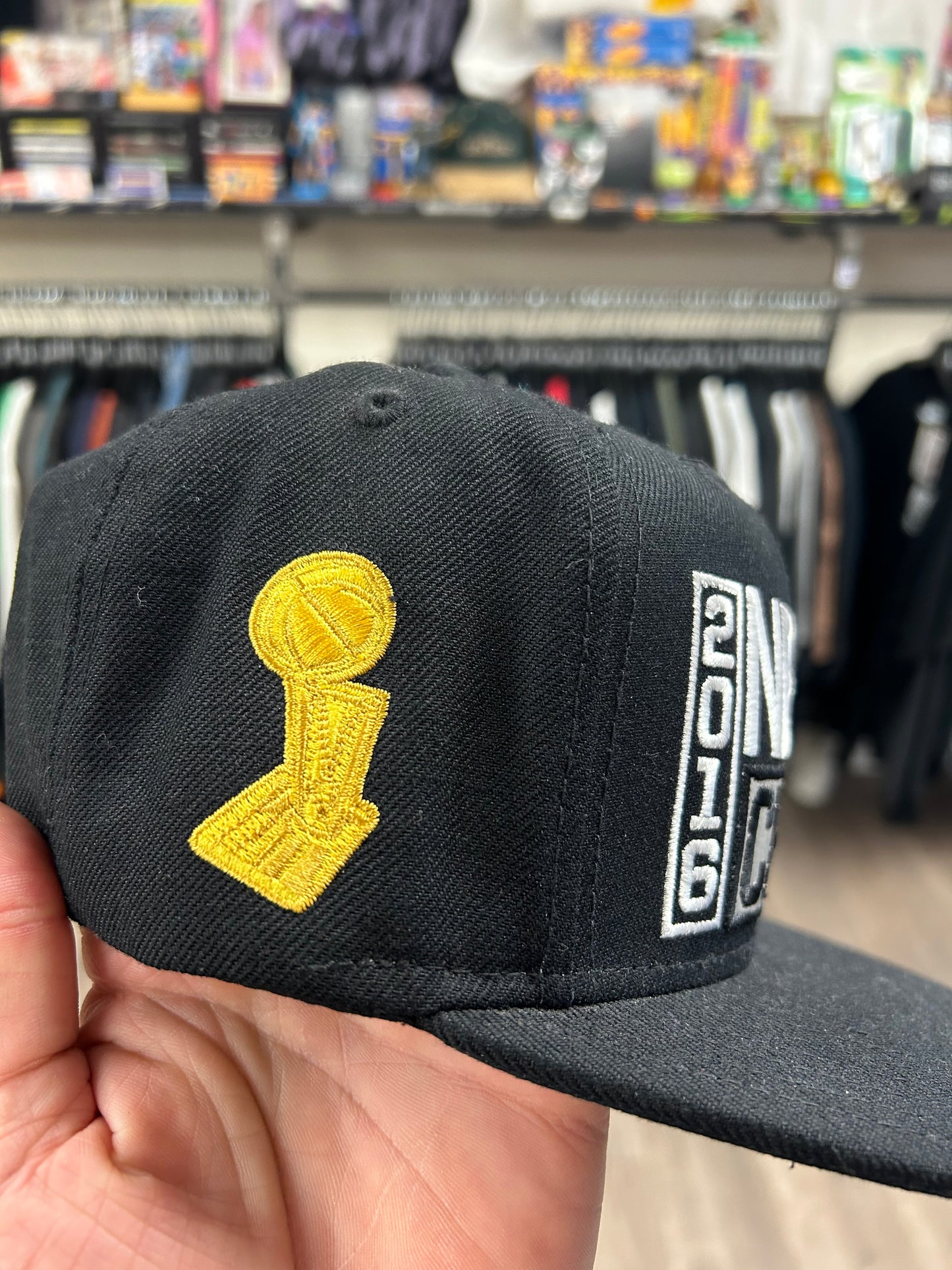 Cleveland Cavilers 2016 NBA Champions Adidas Snapback Hat/Cap Black Cavs LeBron James