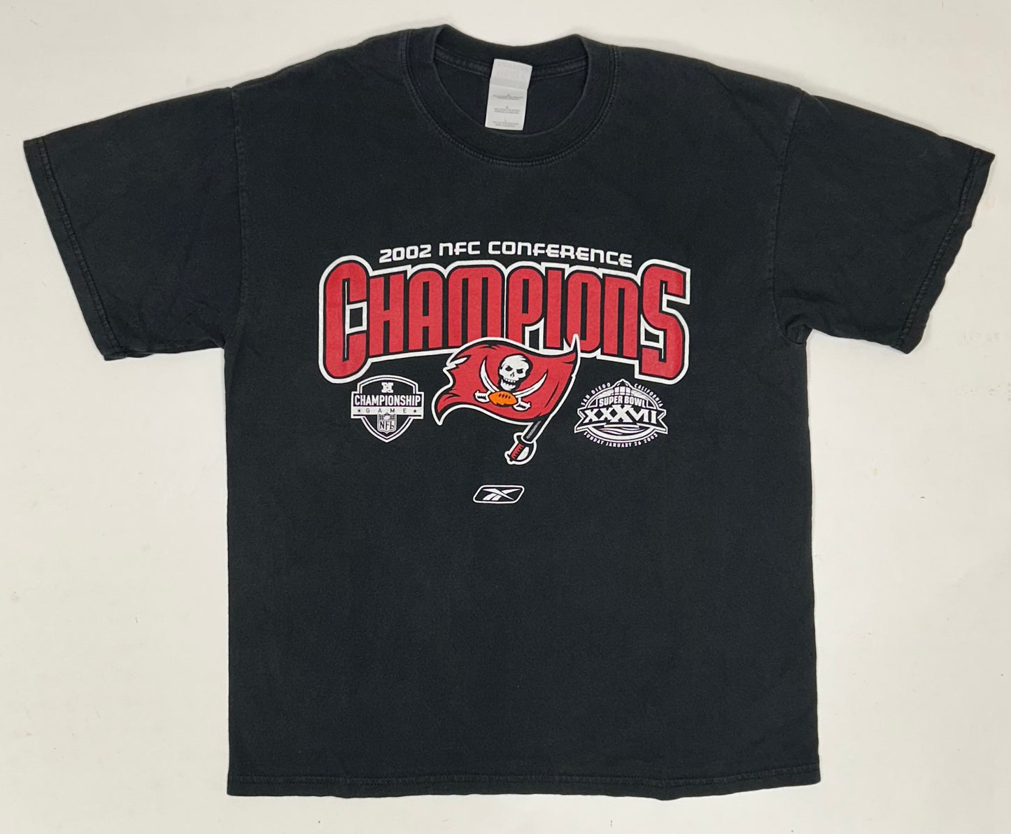 Vintage Tampa Bay Buccaneers 2002 NFC Conference Champions Super Bowl XXXVII 2003 NFL Tee Large 21.25x27.5 Inches
