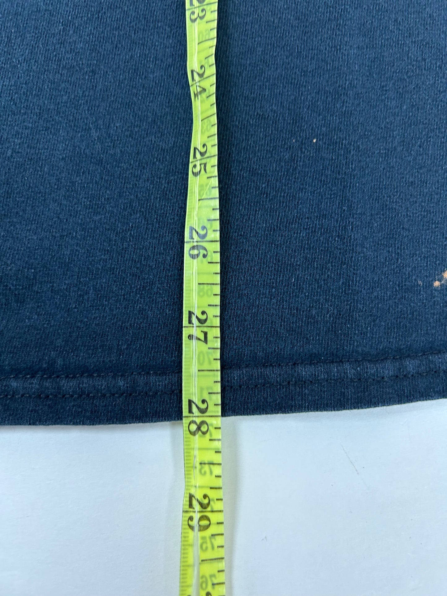 Vintage 2000s Hooters Tampa You Don’t Know Jack Restaurant Jack Daniels Graphic Tee Faded Worn In Worn Large 22.25x28 Inches