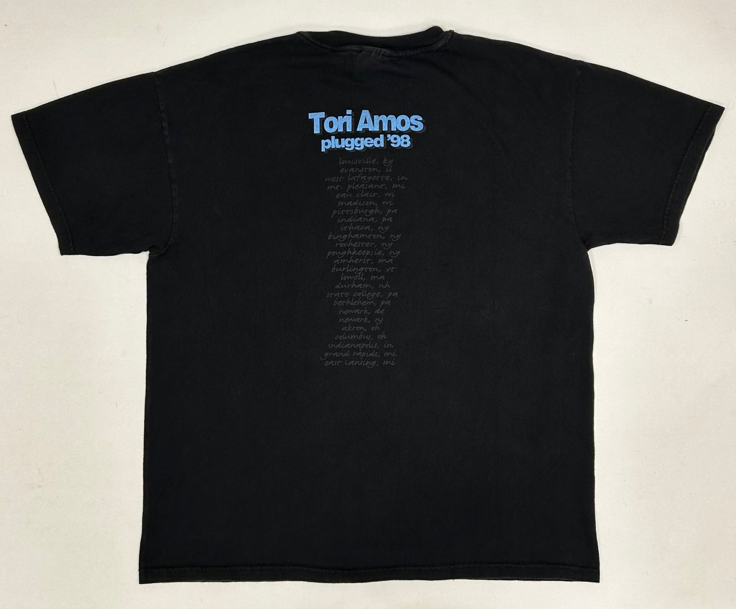 Vintage Tori Amos Plugged Tour 1998 Music Band Tee Shirt Large 22.75x28.25 Inches