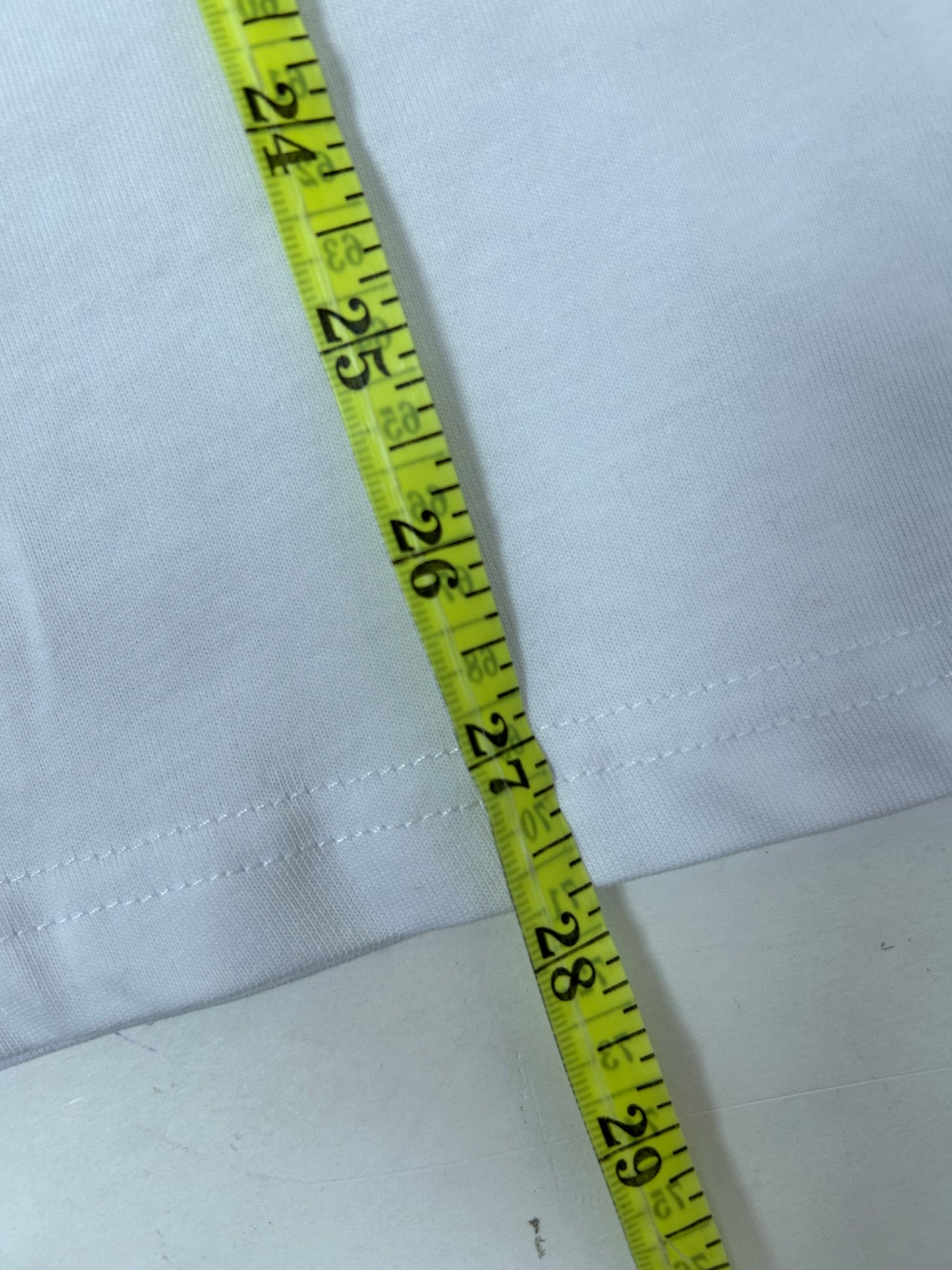 Kobe Bryant Frobe Big Face ICY Graphic Print T-Shirt White Medium 20.75x27.75 Inches