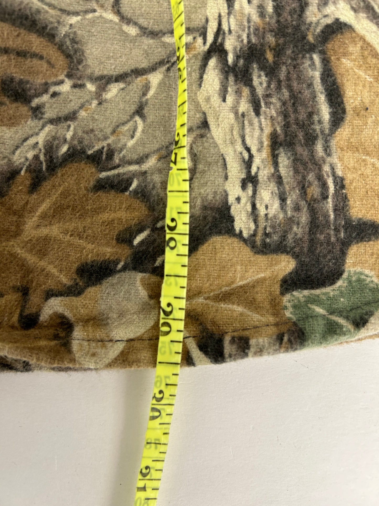 Vintage Five Brother Camo Vantage Flannel Button Up Shirt 5226 4701-ADV Large 25x29.5 Inches