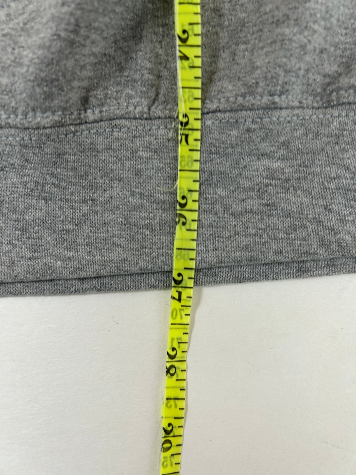 Zero Skateboards Spell Out Skate Brand Crewneck Sweatshirt Large 23.75x27 Inches Gray