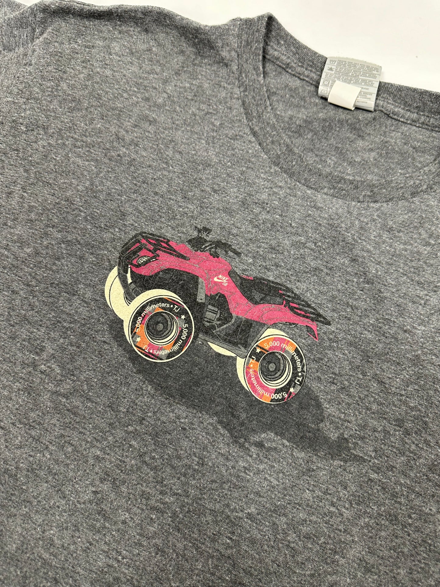 Nike SB Custom Series Part II Blazer SB Todd Jordan ATV Print Tee 2006 XL 23.25x30 Inches