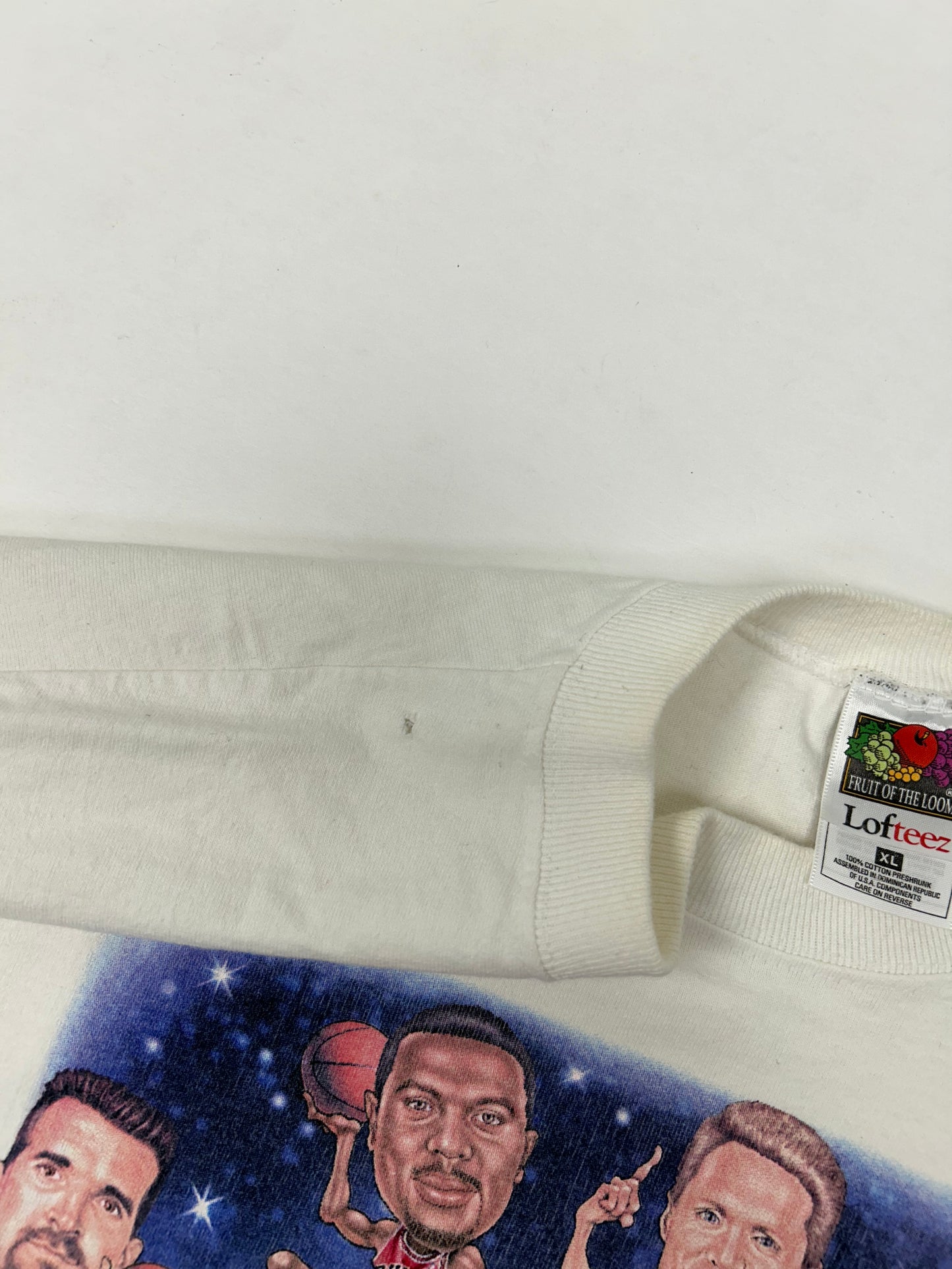 Vintage Pro Player Chicago Bulls 1998 6 Time NBA Champion Caricature Team Tee XL 24x31 Inches As Is