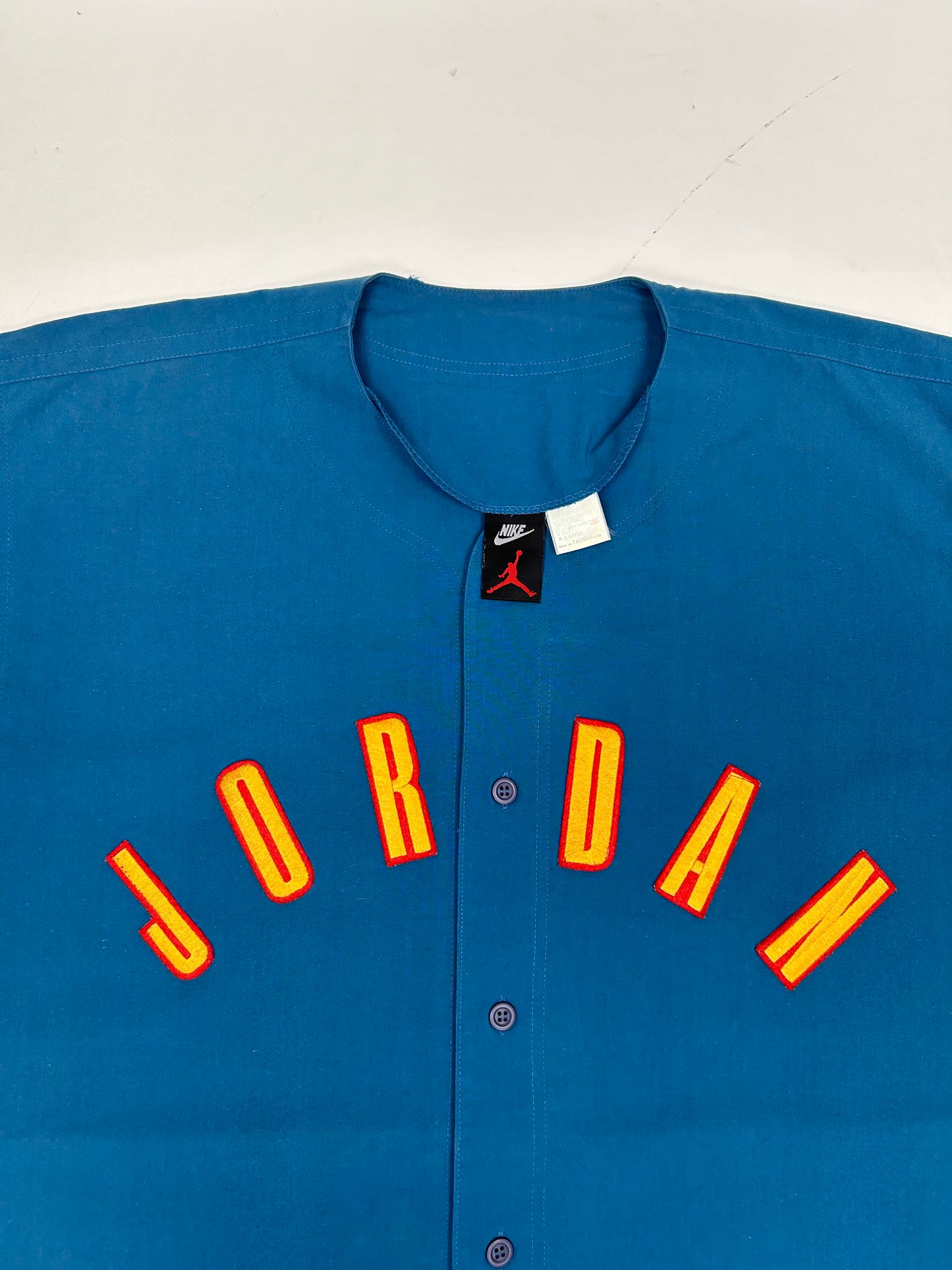 Vintage Nike Air Jordan 'Spellout Logo' Baseball Jersey Blue 1991 Rare XL 27.25x33.5x36 Inches
