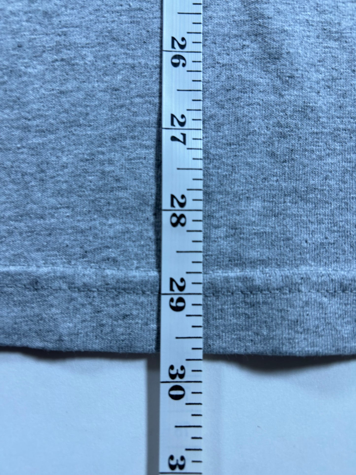 Vintage Speedo American Classic 2002 Authentic Swim T-Shirt Large 21.25x29.75 Inches Gray USA
