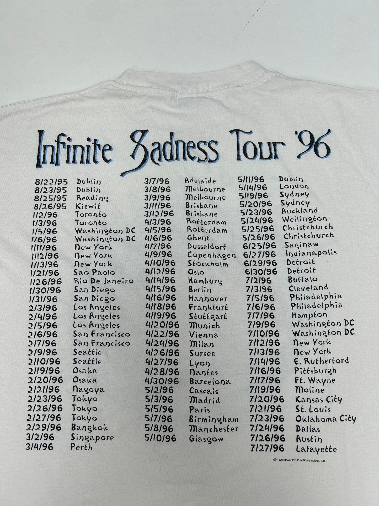 Vintage The Smashing Pumpkins Infinite Sadness Tour 1996 Band Tee Large 22.75x27.75 Inches Tultex Tag