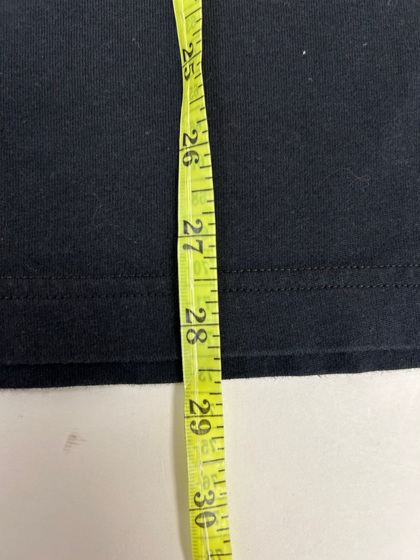 Vintage 00s Eckō Unltd Cruel Intentions Girl Graffiti Graphic Tee Large 21x28.5 Inches