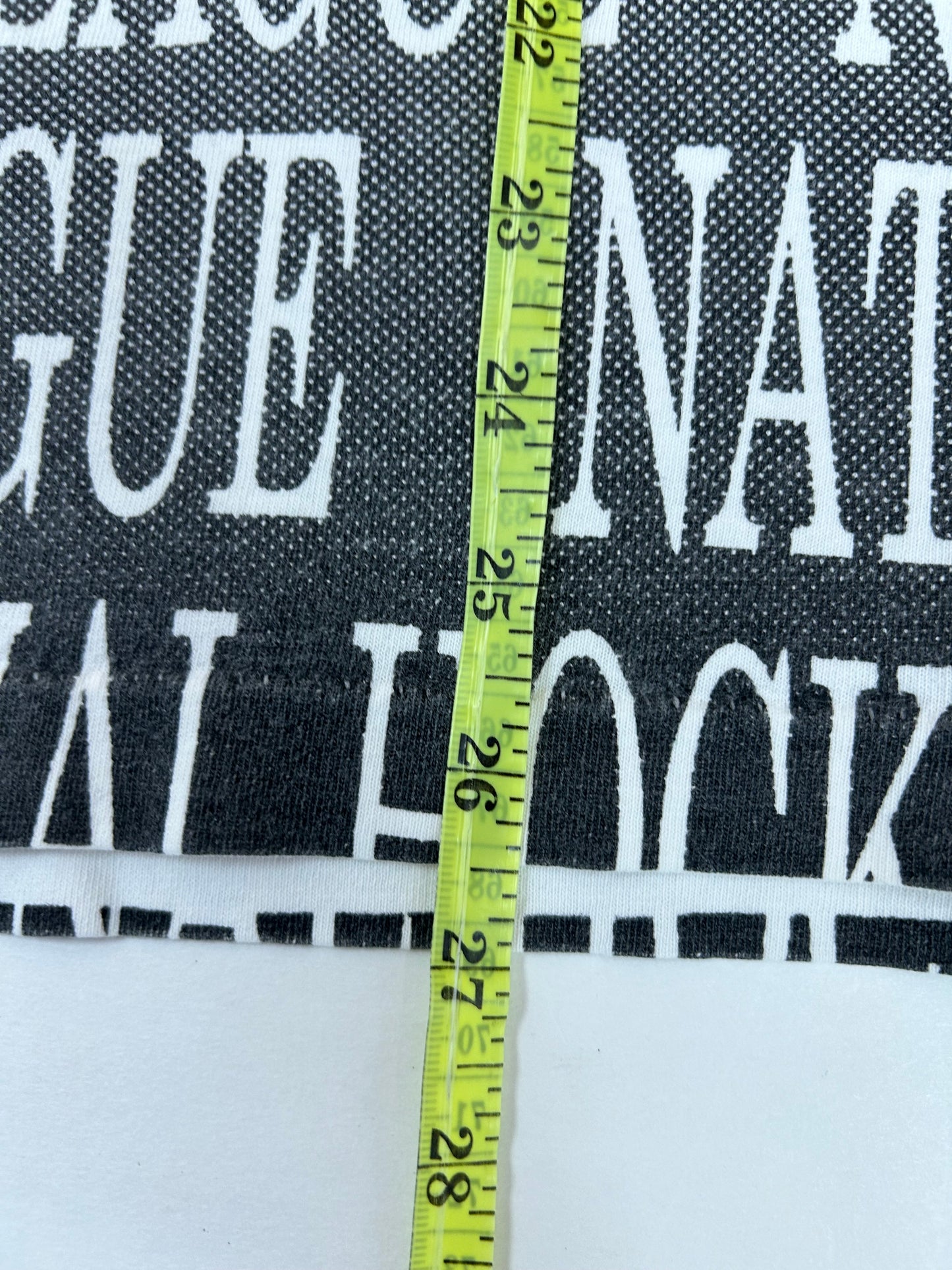 Vintage Chalk Line Pittsburgh Penguins NHL Shirt Boxy Largeish Fit 22.25x26.75 Inches