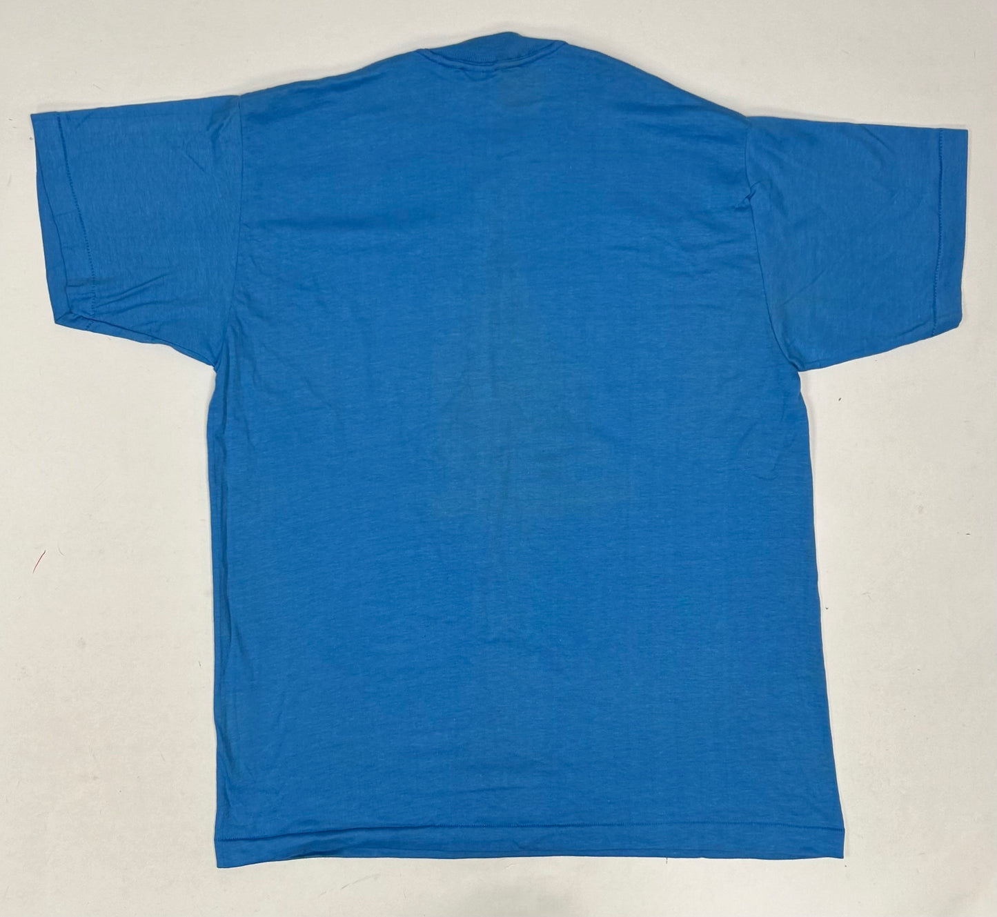 Vintage 80s Walt Disney World SINGLE STITCH T Shirt Park Graphic XL/L 23x29.25 Inches like new