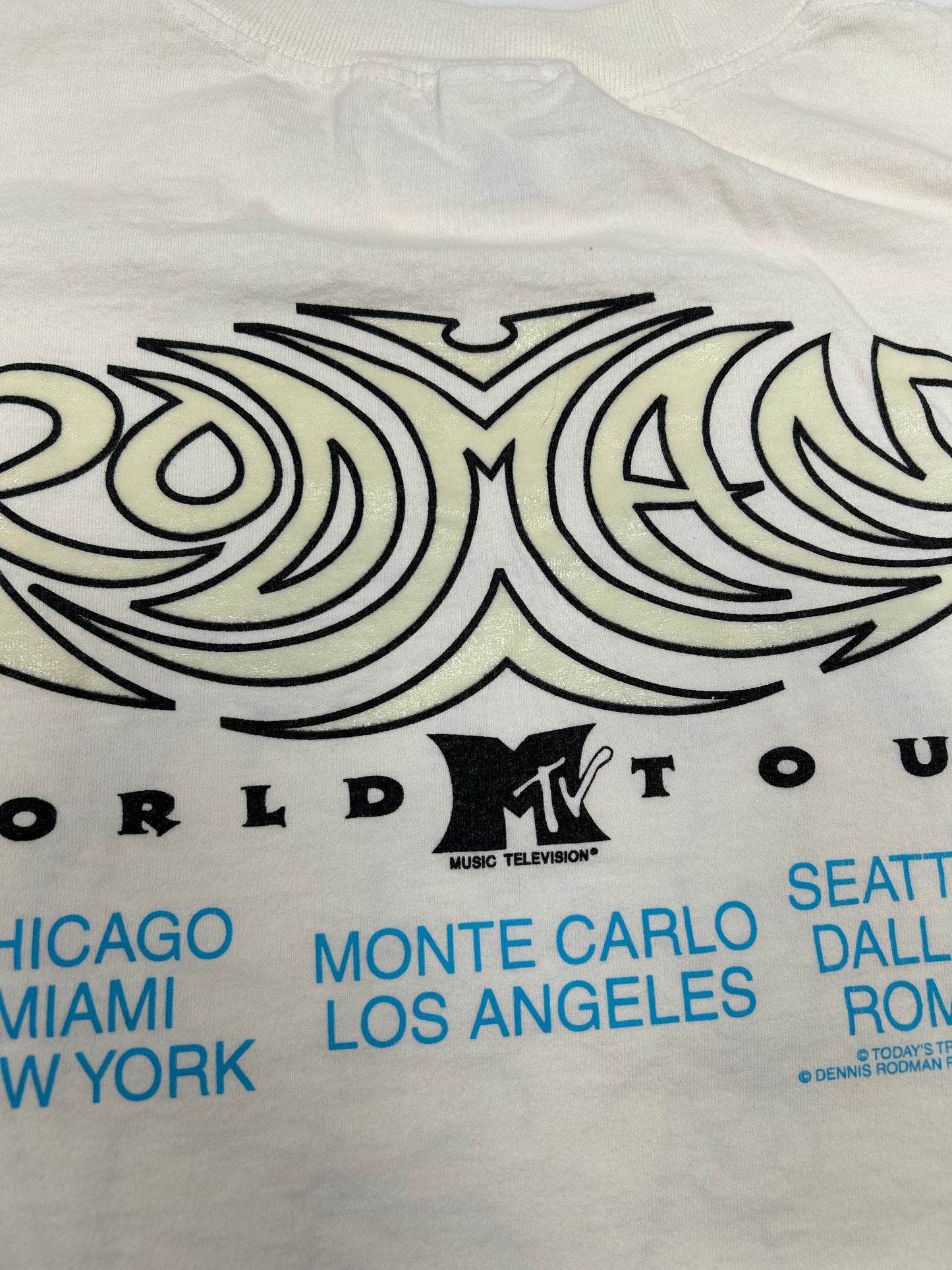 Vintage Dennis Rodman MTV World Tour 1996 Promo Tee Large 21.25x29.25 Inches As Is White