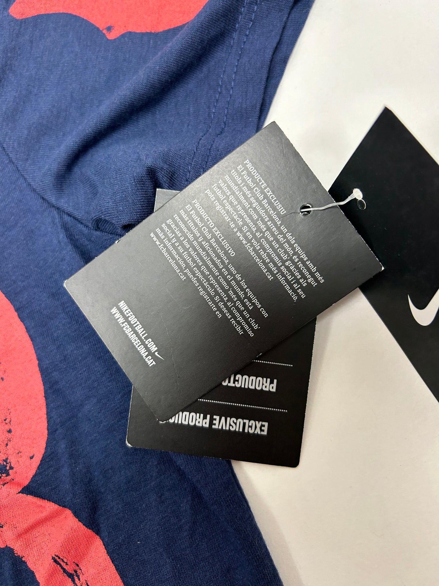 Nike FC Barcelona Heritage Soccer Women’s Shirt Brand New XS 14.25x24.25 Inches Navy FCB