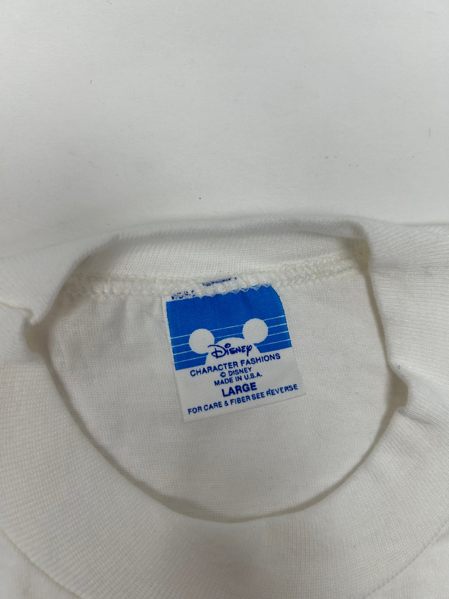 Vintage Walt Disney World EPCOT CENTER Mickey Mouse T-Shirt L/M 20.5x29.5 Inches