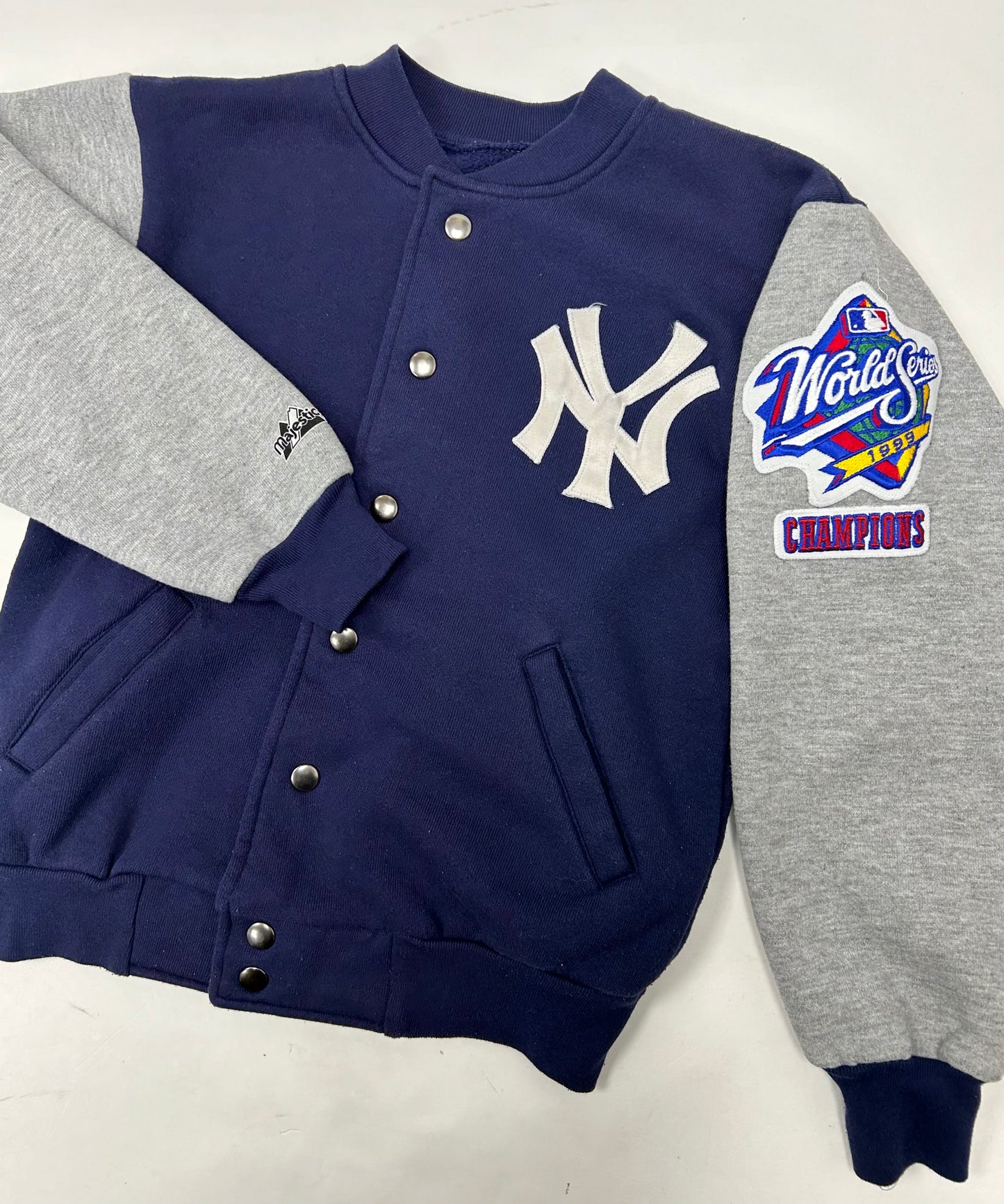 Vintage Majestic New York Yankees 1999 World Series Bomber Jacket Youth 17.5x21.5 Inches