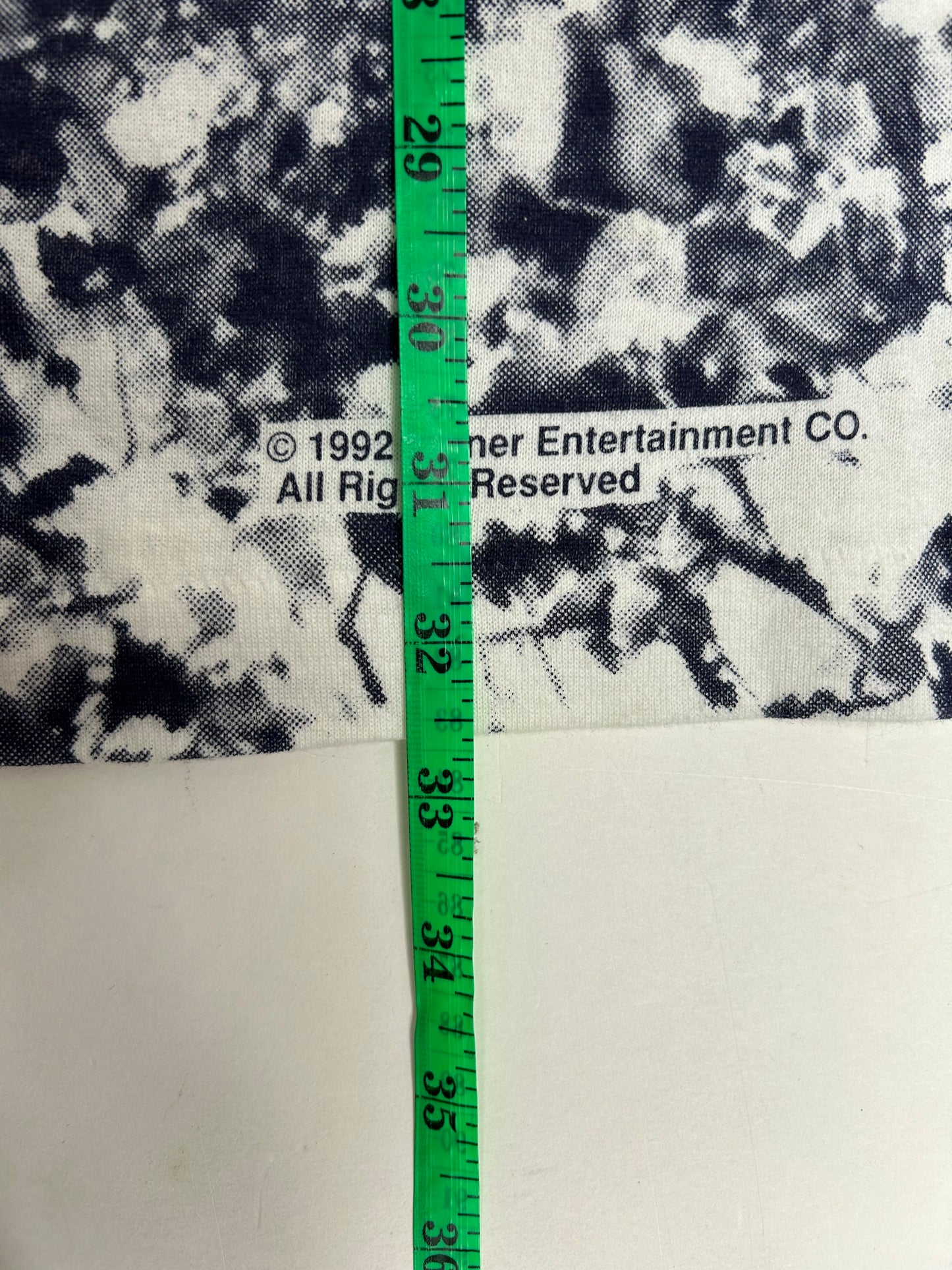 Vintage 1992 The Wizard Of Oz Movie Stanley Desantis All Over Print Tee XL 24.25x32.5 Inches