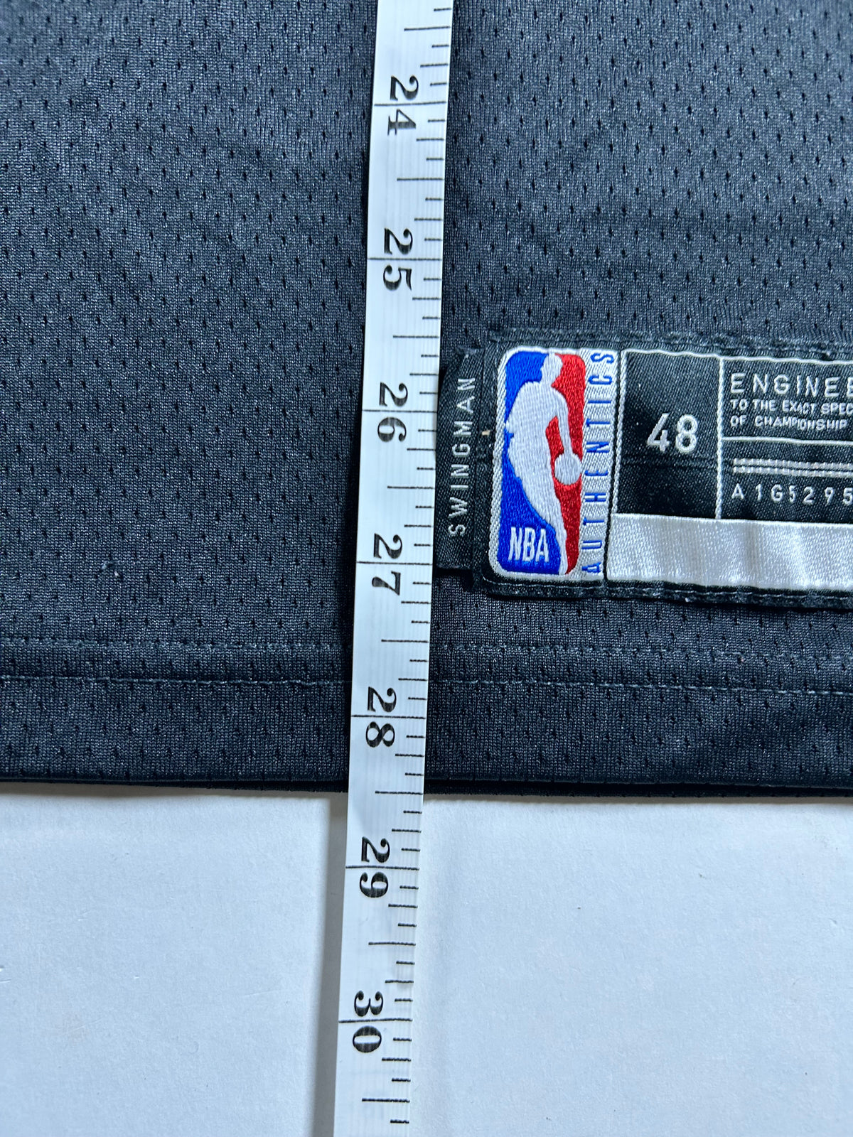 Giannis Antetokounmpo Milwaukee Bucks Nike Swingman Jersey Large 48 21x28.5 Inches