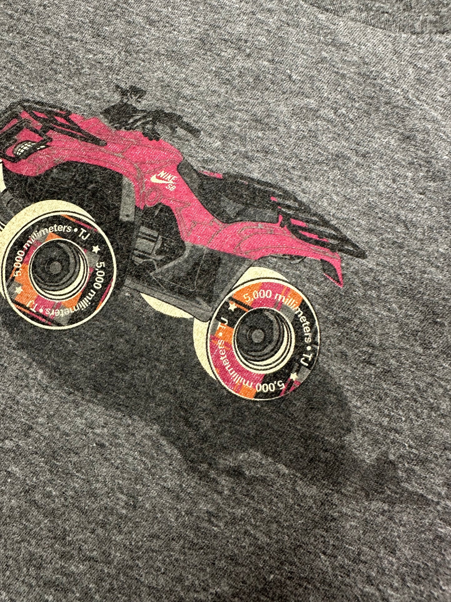 Nike SB Custom Series Part II Blazer SB Todd Jordan ATV Print Tee 2006 XL 23.25x30 Inches