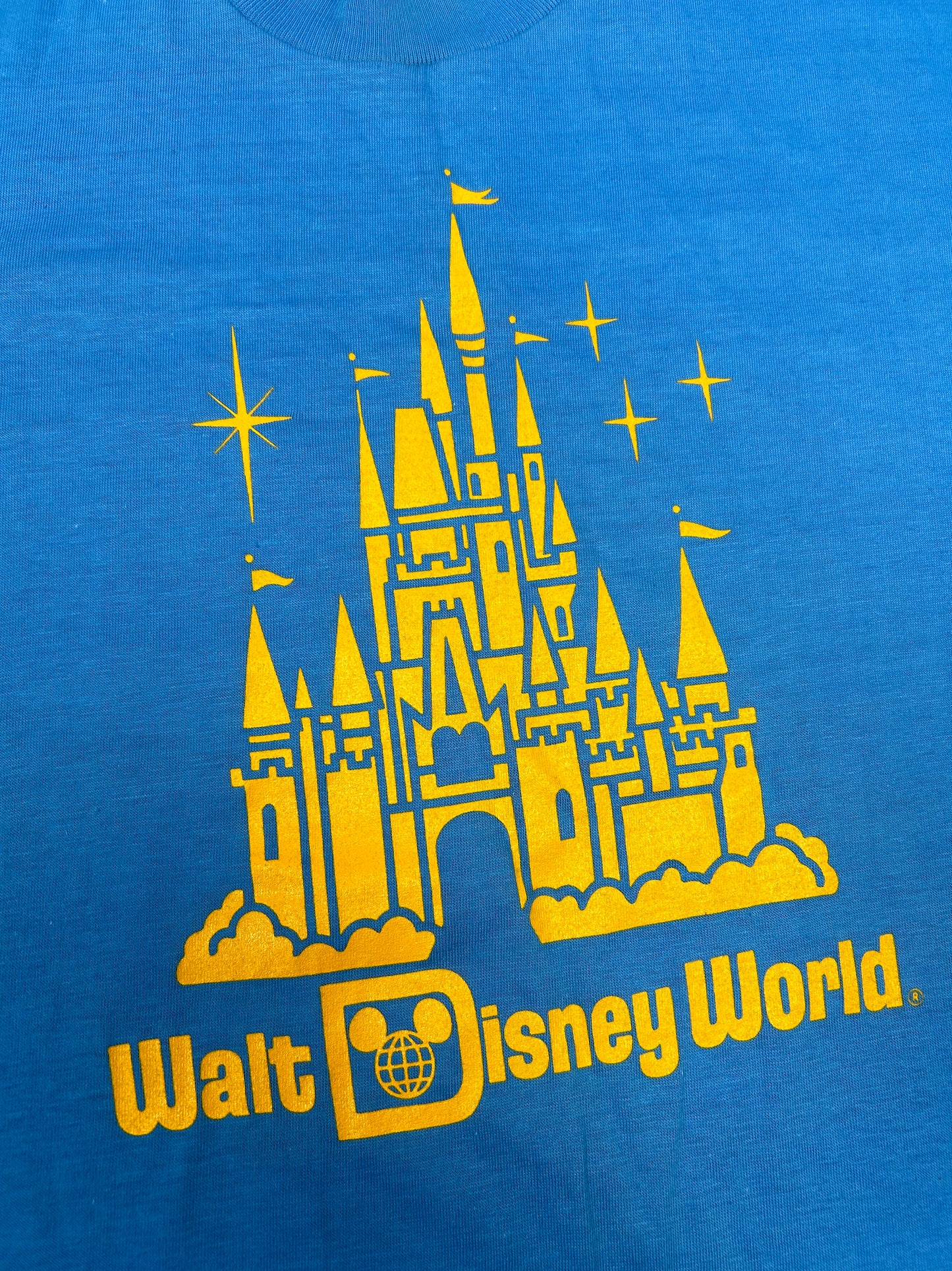 Vintage 80s Walt Disney World SINGLE STITCH T Shirt Park Graphic XL/L 23x29.25 Inches like new