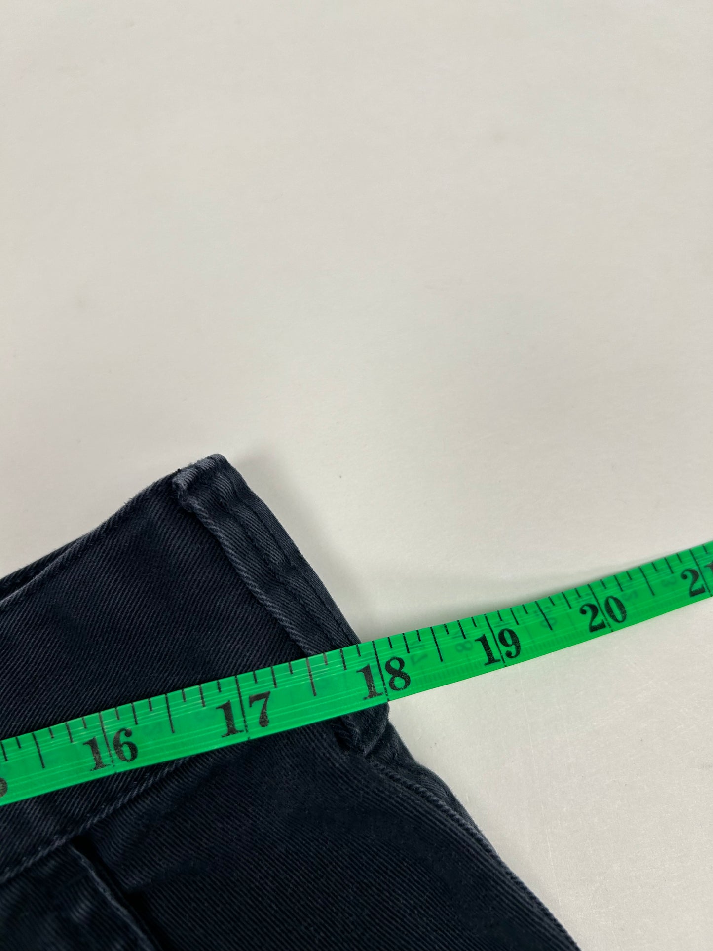 Vintage Tommy Hilfiger cargo shorts