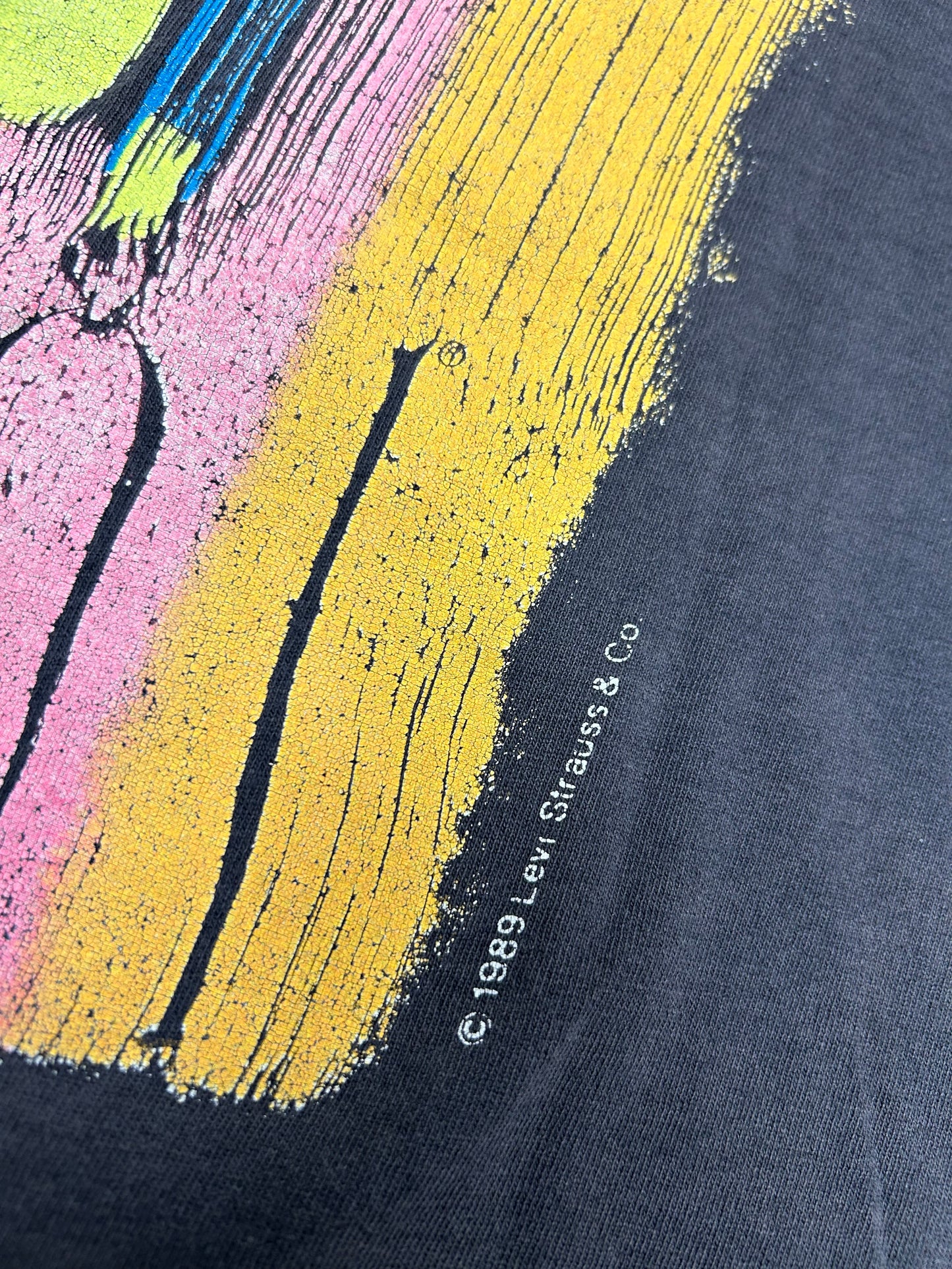 Vintage Levi’s Strauss & Co 501 Car Graphic Tee Thrashed & Painted Tee Large/XL 23.5x29 Inches