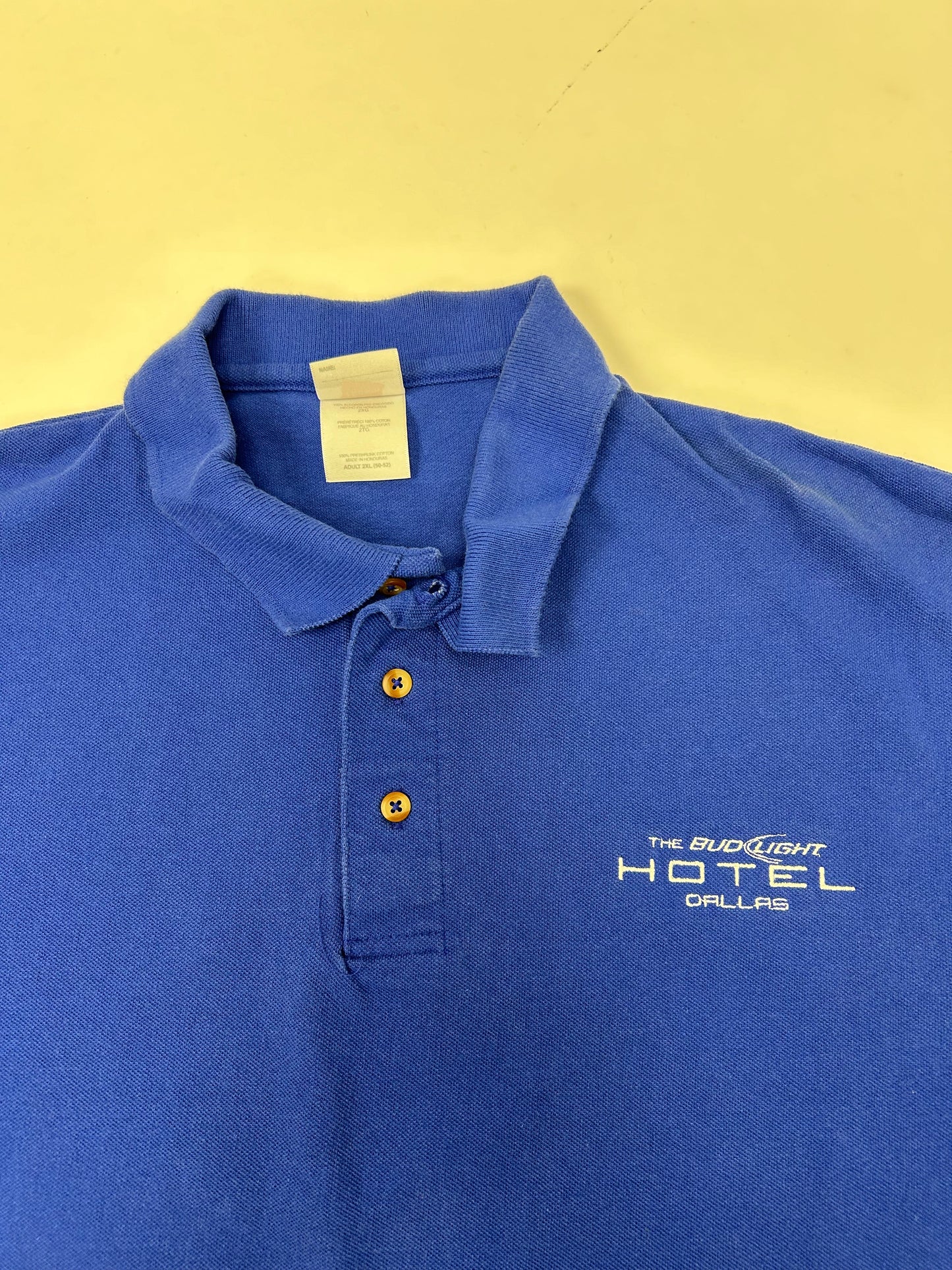 Vintage The Bud Light Hotel Dallas Polo Shirt Embroidered Blue Golf Size 2XL 27.5x29.25 Inches