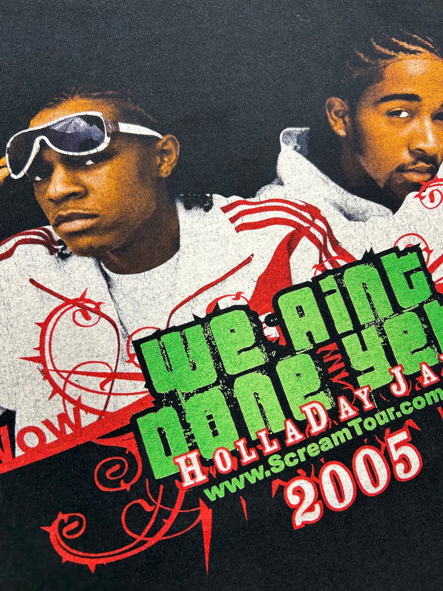 2005 HollaDay Jam Bow Wow Omarion We Ain't Done Yet T-Shirt Music Tour Small
