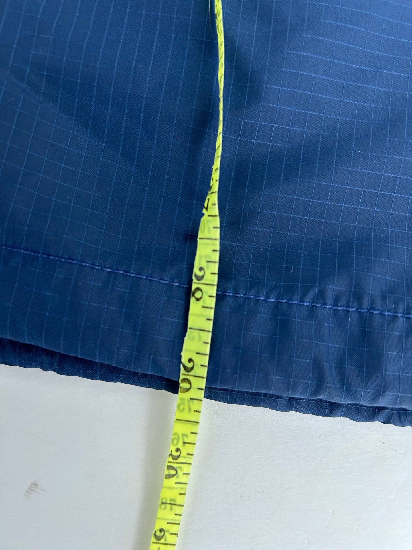 Vintage 1996 Warner Bros. Looney Tunes Bugs Bunny Longitude/Latitude Windbreaker Jacket Large 27.25x29.25 Inches Can Fit XL