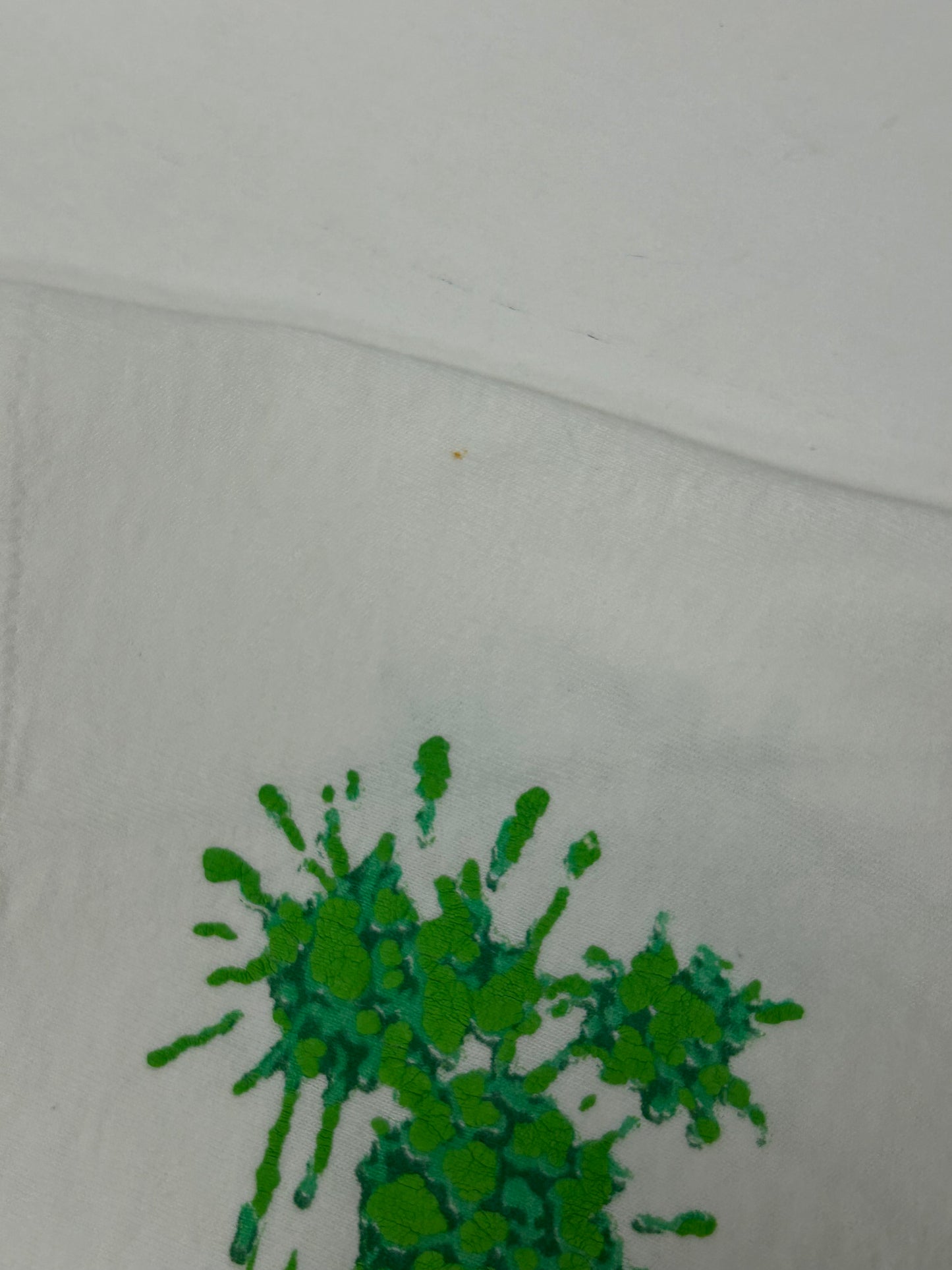Vintage Nickelodeon Studios Production Dept. Universal Studios Slime Tee Large 22.5x28.75 Inches