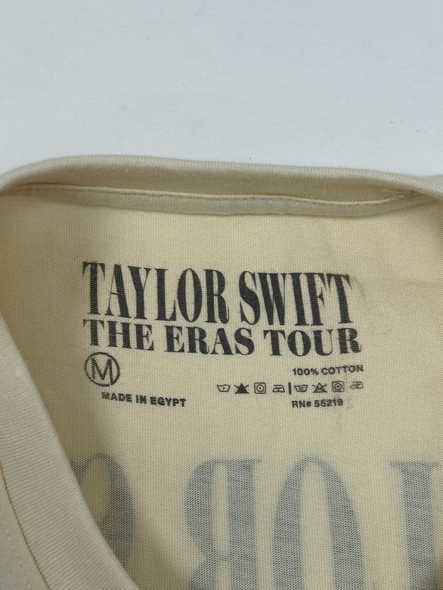 Taylor Swift The Eras Tour Concert US Tour Music Tee Medium 22.25x29.5 Inches