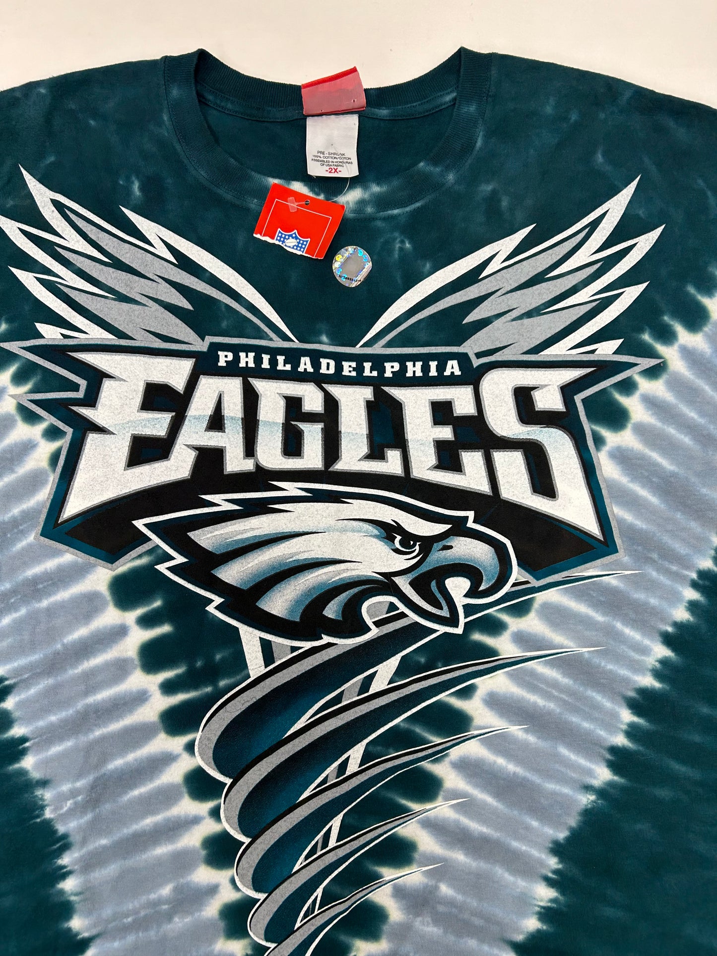 Vintage Philadelphia Eagles NFL Double Sided All Over Print Tie-Dye T-Shirt Size 2XL 26.25x32.5 Inches