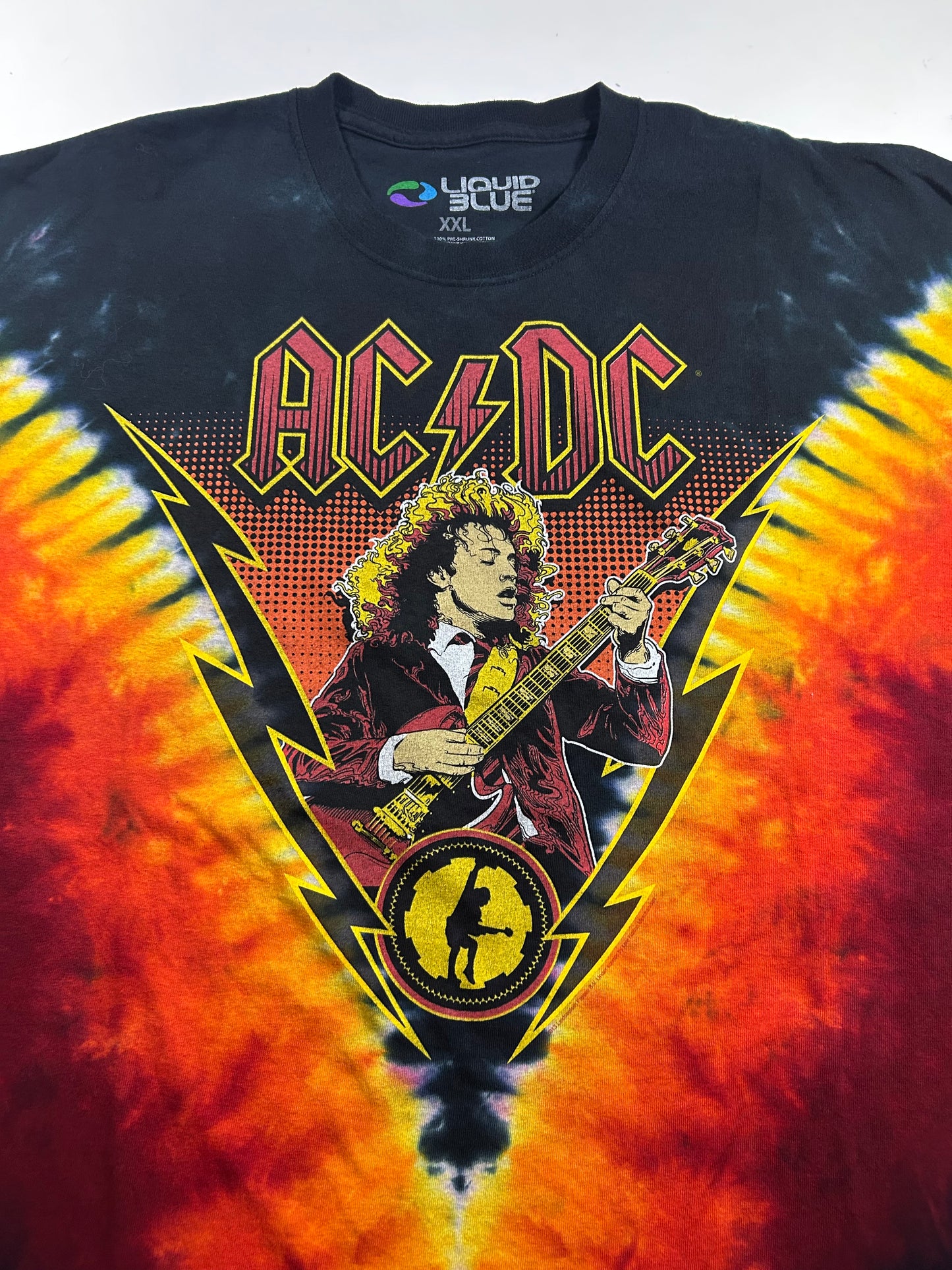 2013 Liquid Blue AC/DC Tie-Dye Band Music Tee 2XL 25.25x31.25 Inches Clean