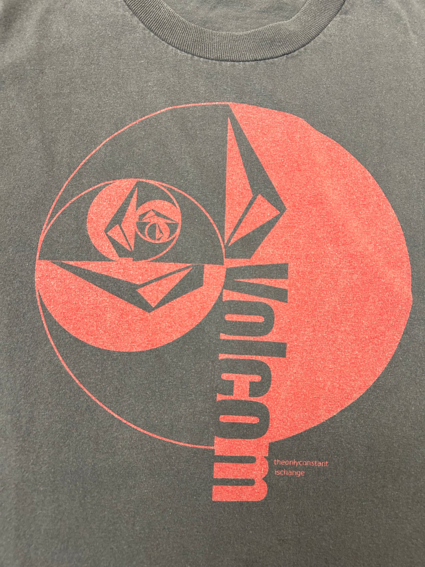 Vintage 00s Volcom Stone Long Sleeve Tee Gray Large 21.5x29.75 Inches