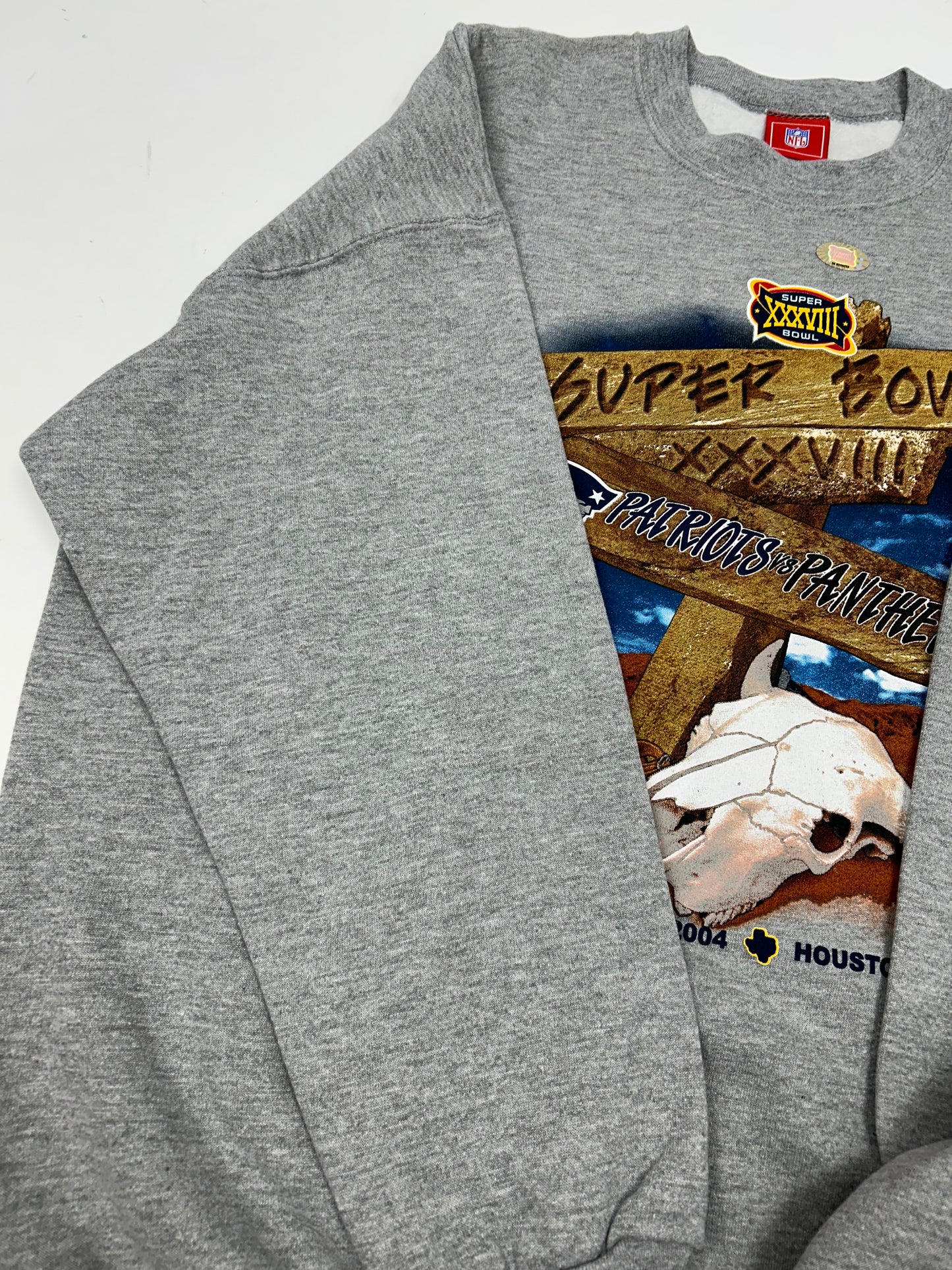 Vintage NFL Super Bowl XXXVIII 2004 Houston Texas Patriots Vs. Panthers Tee 2XL 29.5x32.25 Inches