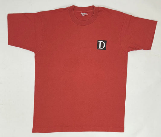 Vintage Dewar’s Scotch Alcohol Company Promo Shirt Large 21.25x28.5 Inches Tan USA