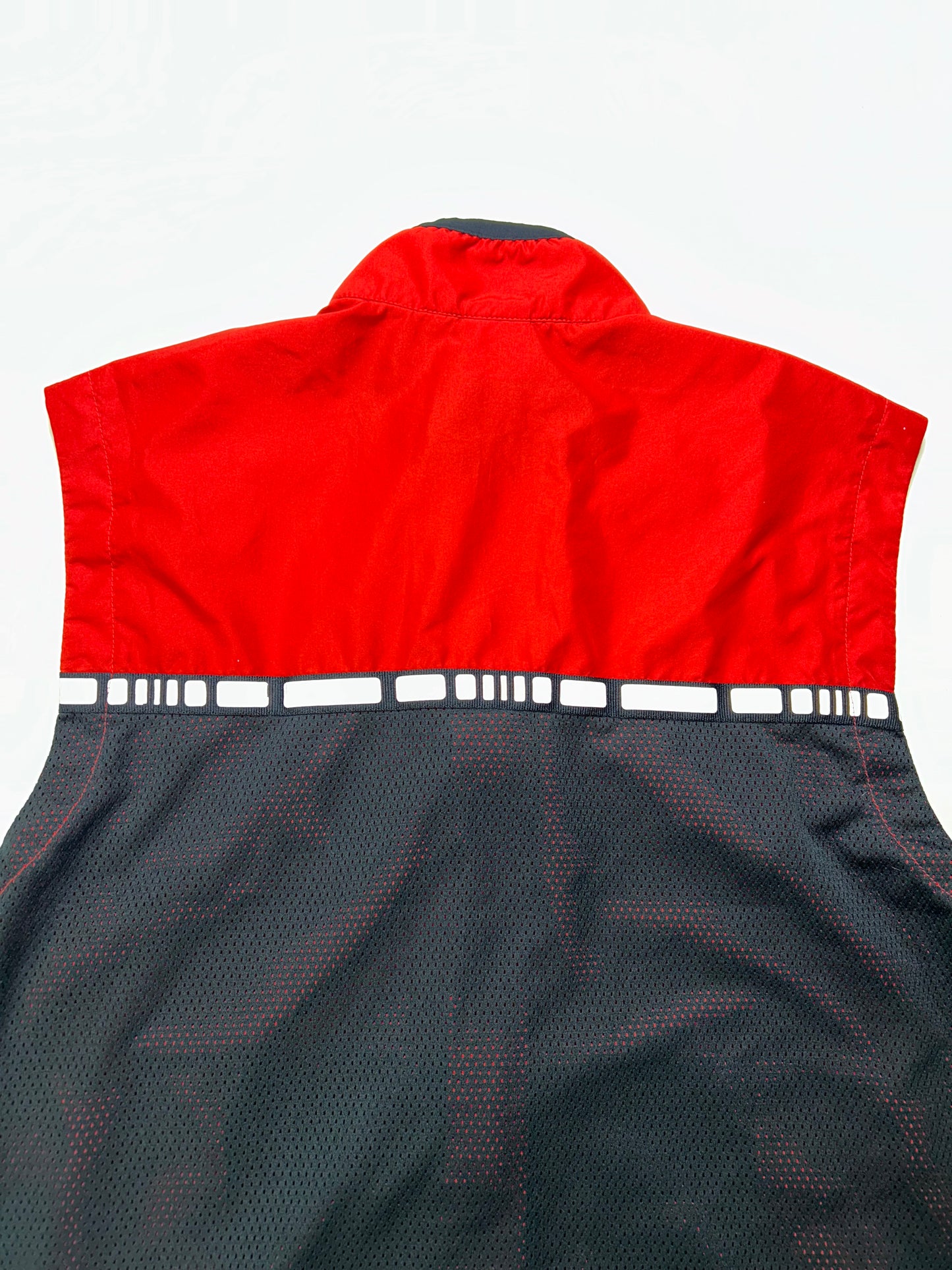 Vintage 90s Nike Zip 3M Windbreaker Vest Medium 22x25.75 Inches Red/Black