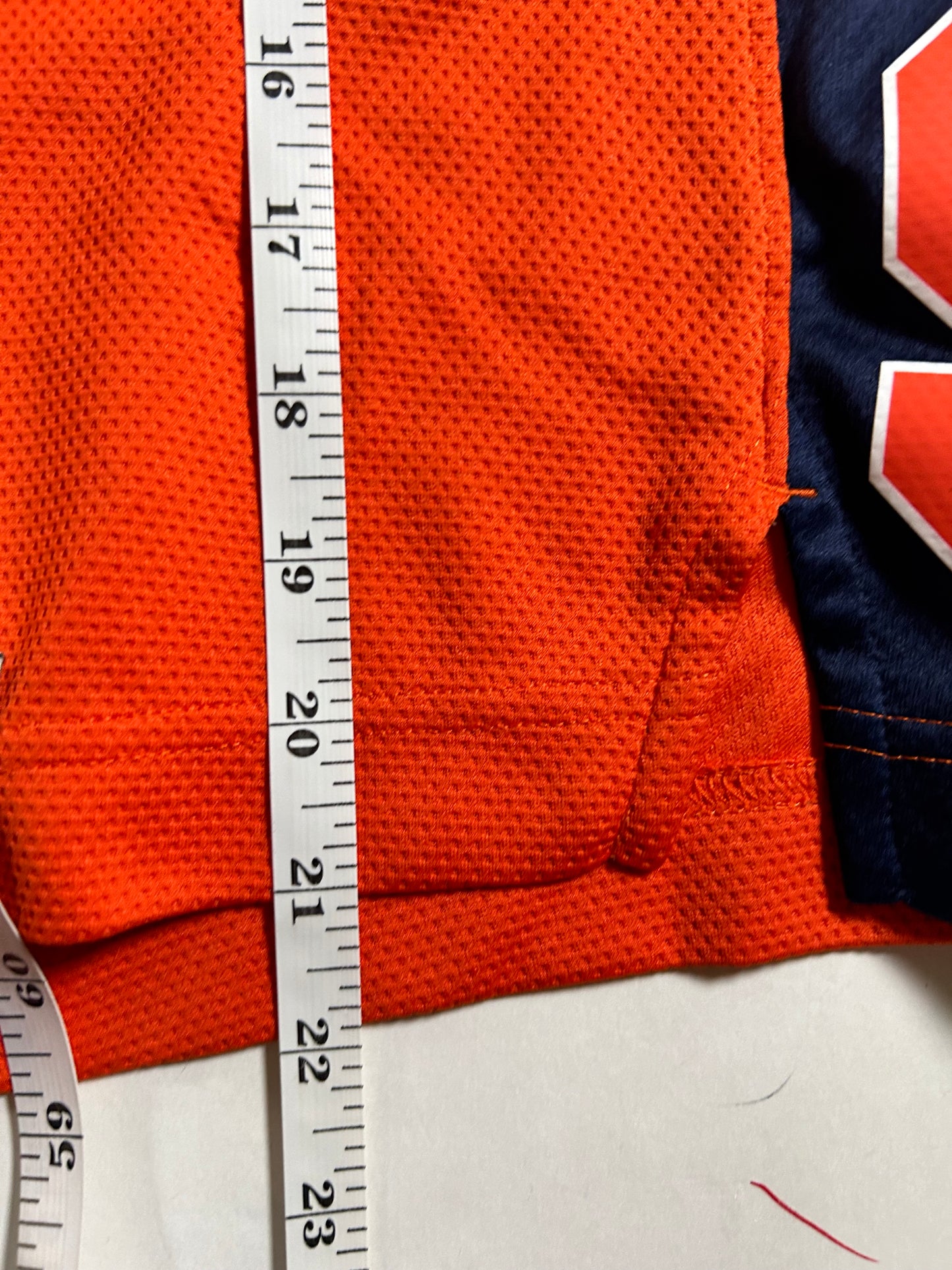 Syracuse Orange Shorts Orange NCAA Basketball Nike Dri Fit Orangemen Medium 13.25x21/22 Iniches