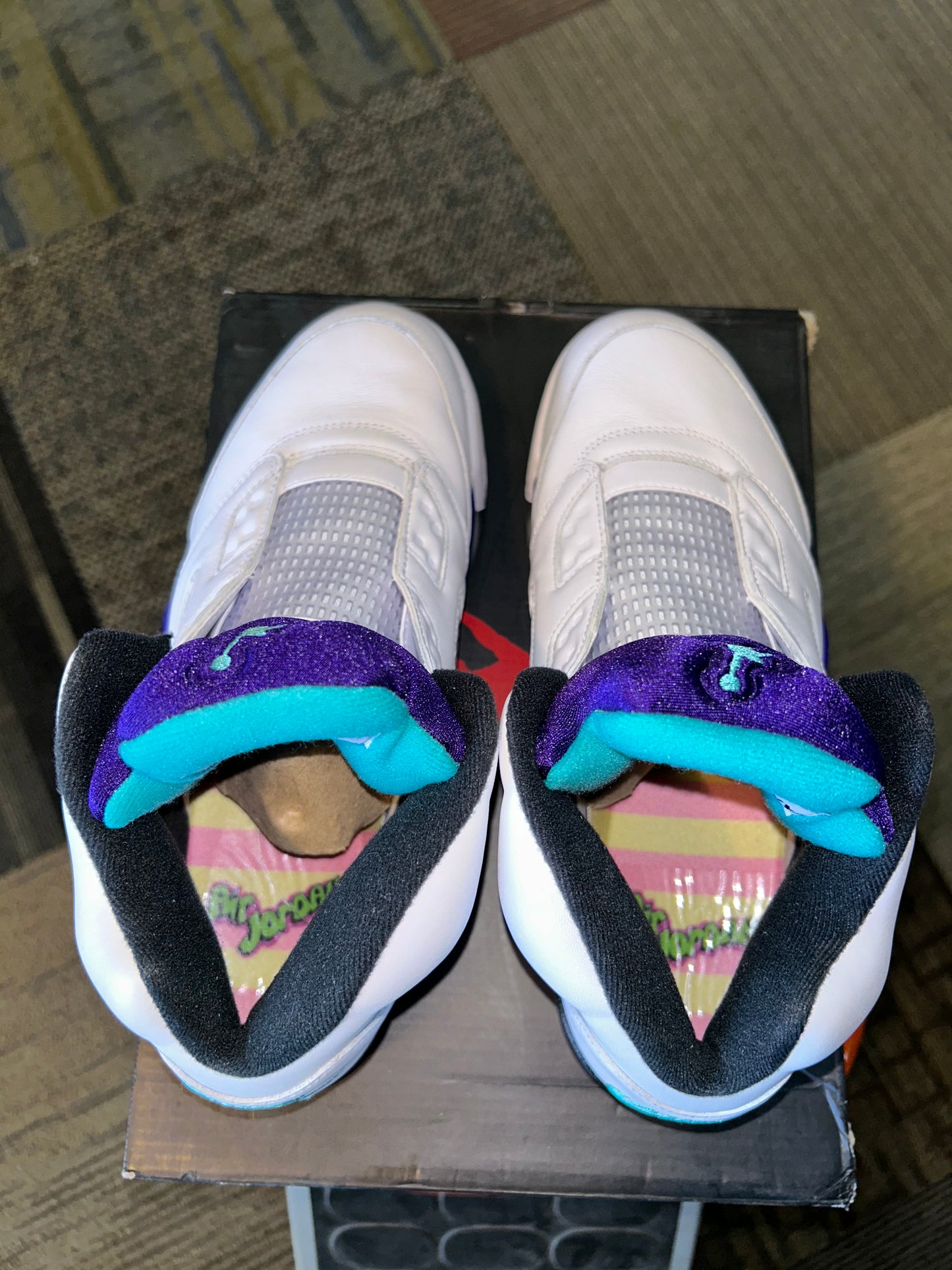 2018 Nike Air Jordan Retro 5 Grape Fresh Prince NRG Size 10 Very Will Smith Worn Twice Great Condition