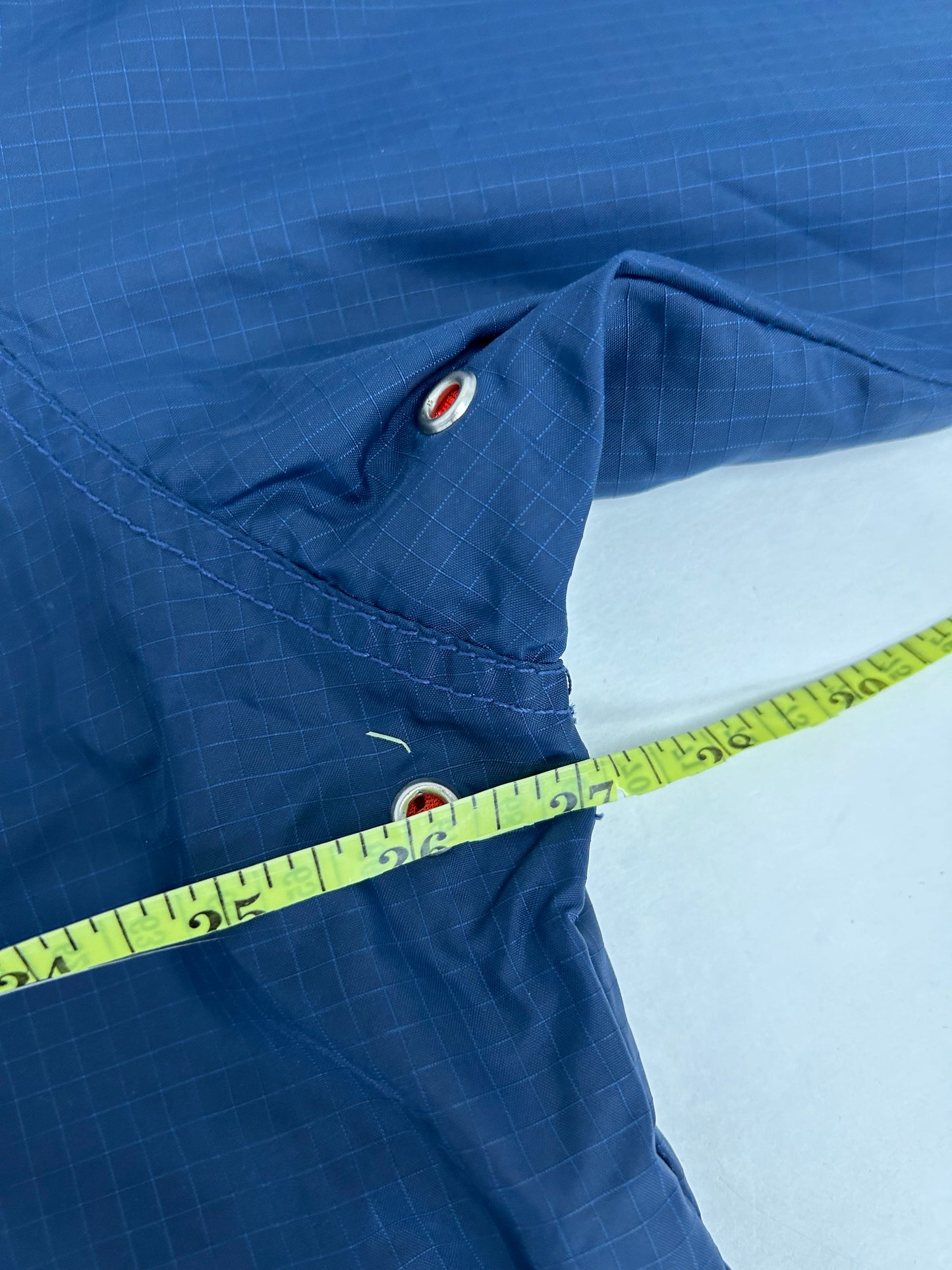 Vintage 1996 Warner Bros. Looney Tunes Bugs Bunny Longitude/Latitude Windbreaker Jacket Large 27.25x29.25 Inches Can Fit XL