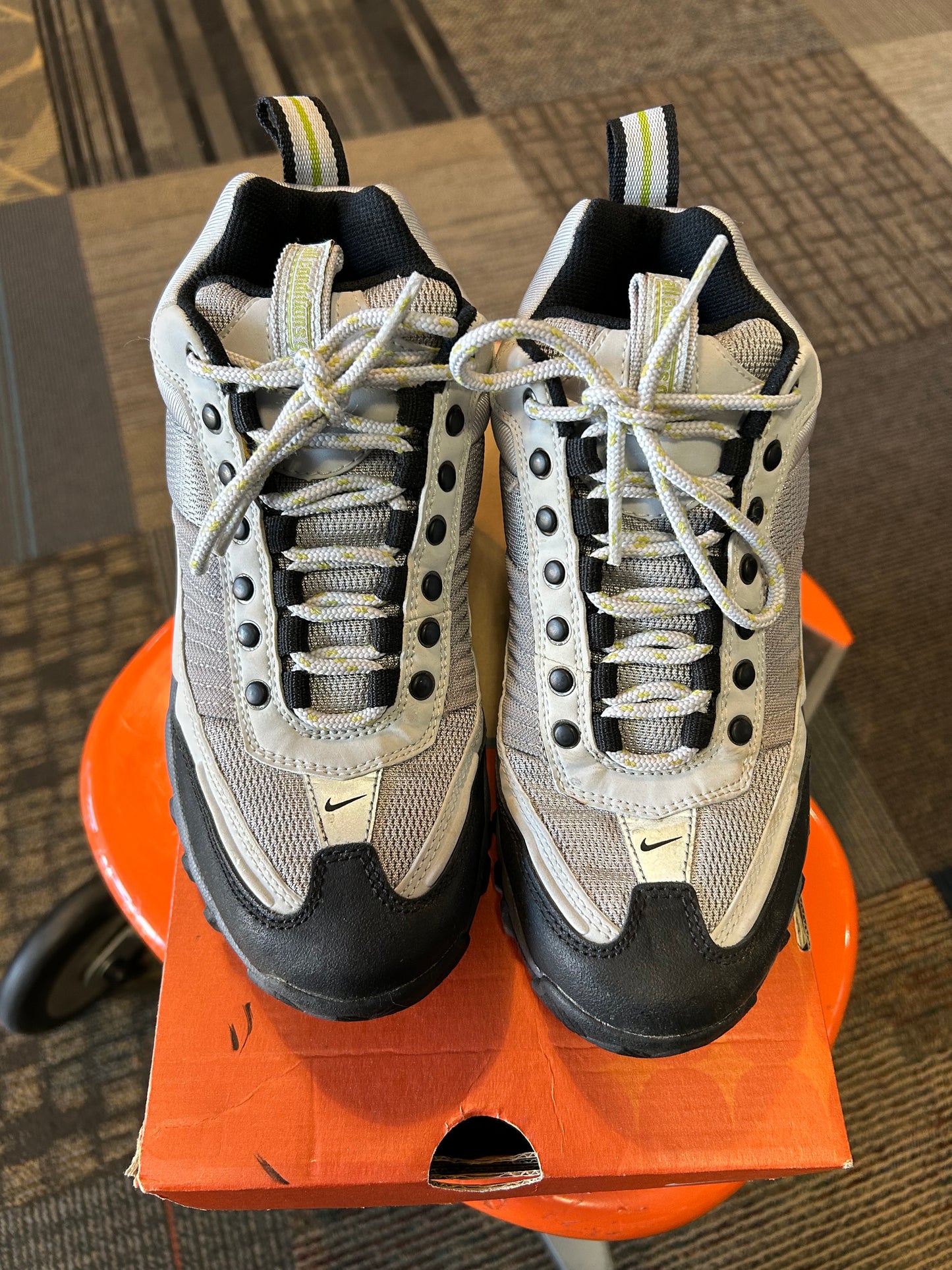 Vintage 2001 Nike ACG WMNS Air Trio Mid Used In Good Condition With Box Women’s 7 Wear At Your Own Risk