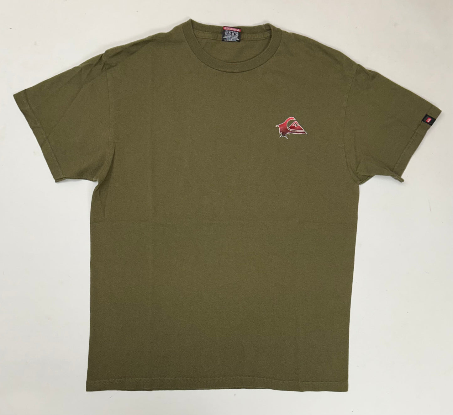 Vintage Quiksilver Boarding Company Surfing Surf Skate Tee Green USA Made Medium 20.5x27.5 Inches