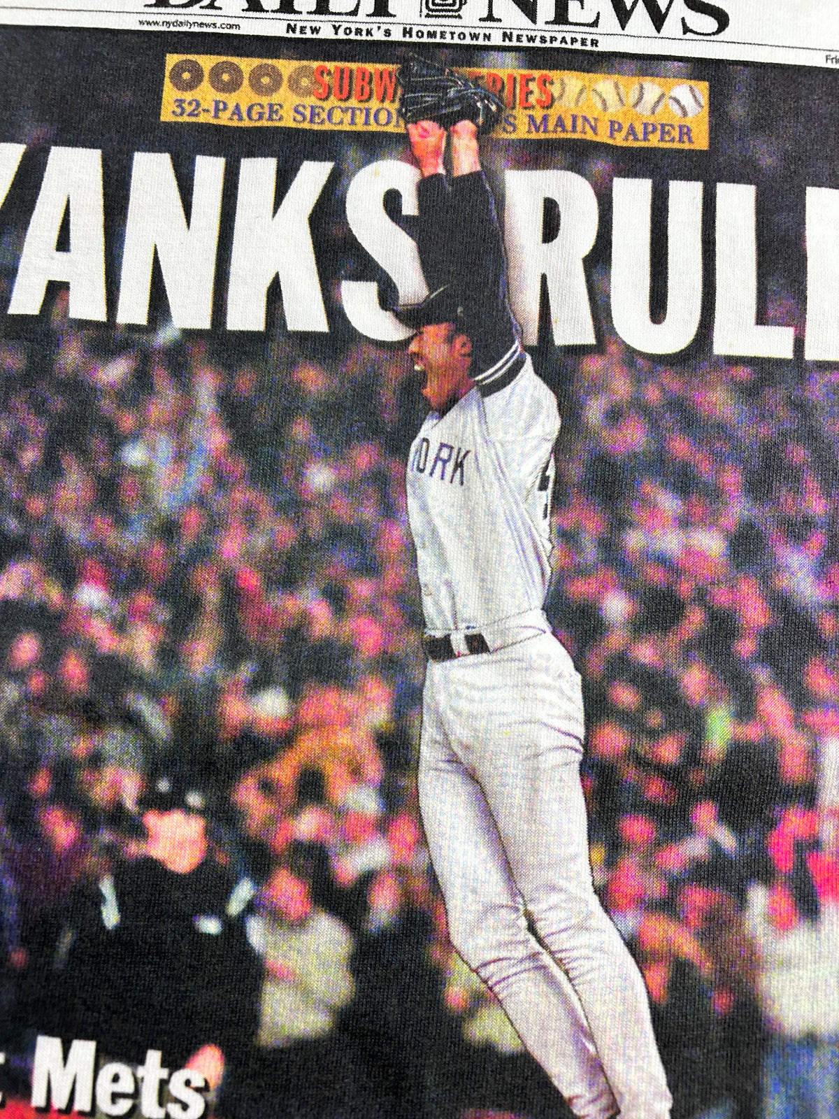 Vintage 2000 Subway Series World Series Champions New York Yankees Newspapers Article Yanks Rule Mariano Rivera Tee As Is Has Marks But DS Brand New Old Stick With Tag XL 24x29.75 Inches