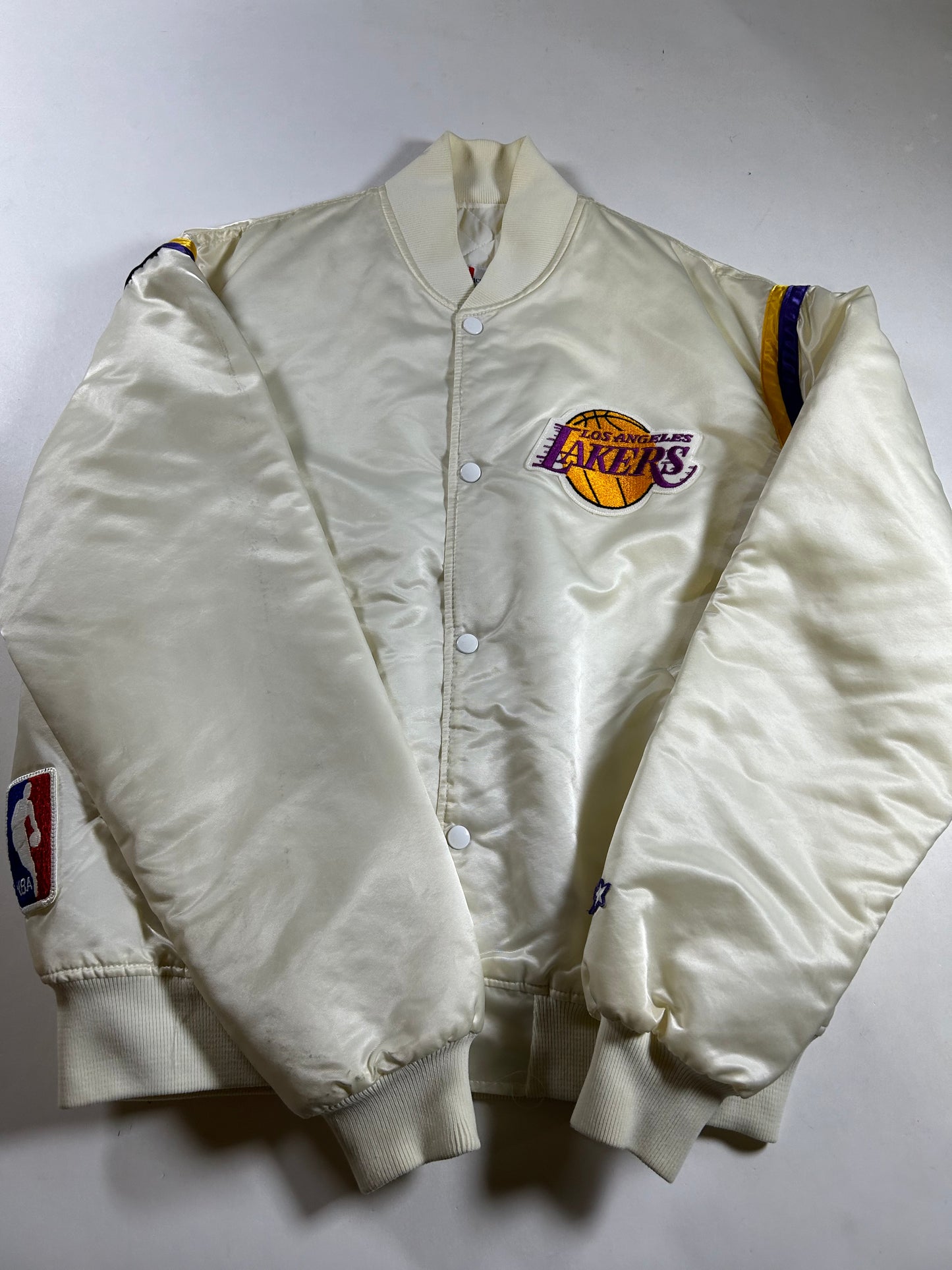 Vintage Starter Los Angeles Lakers Satin Jacket NBA 80s 90s XL/Large 26.5x/27.5 Inches