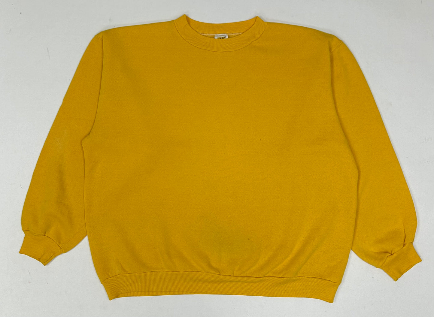 Vintage 70s Russell Athletic Sweatshirt Crewneck Blank Golden Yellow Boxy Fit 24.75x25 Inches