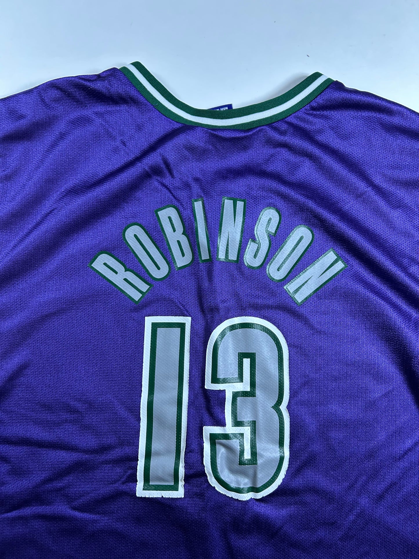 Vintage Glenn Robinson #13 Milwaukee Bucks Champion NBA Jersey 44 Large Big Fit 25x31 Inches Wide Shoulder Edition Purple