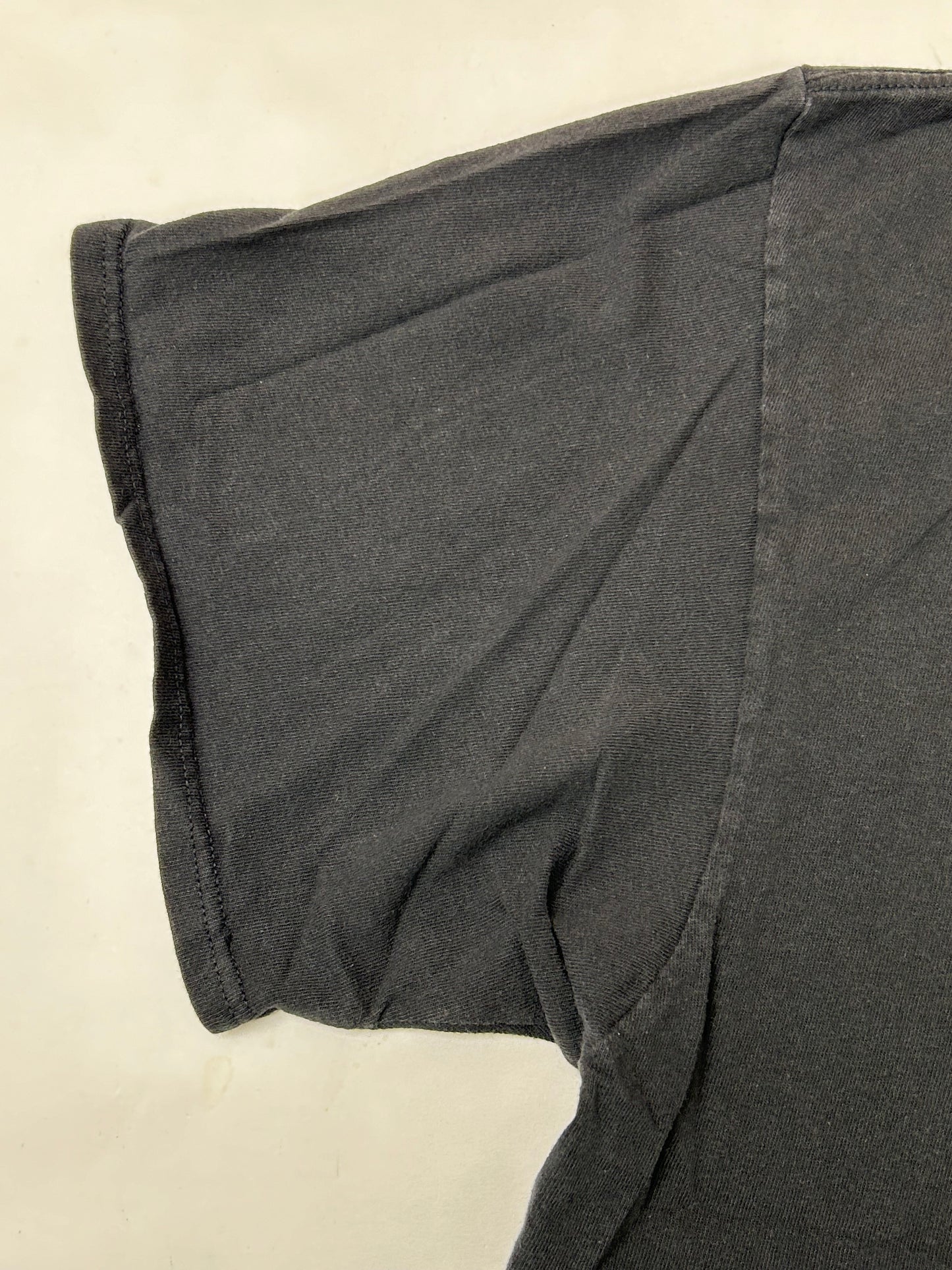 2019 Disturbed Evolution Tour Music Band Tee 2XL/3XL Fit 27.5x31.5 Inches As Is